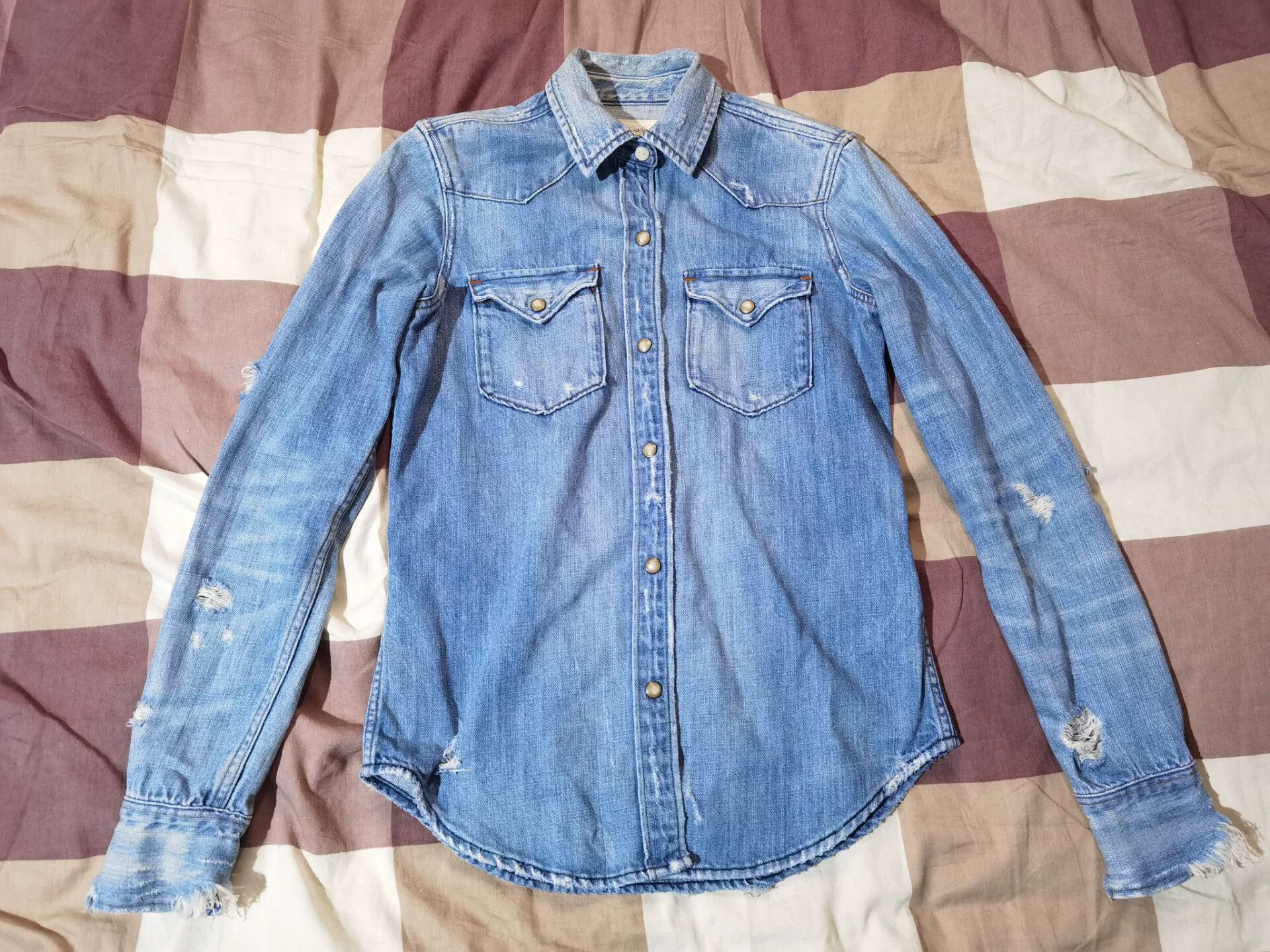 RRL Ralph Lauren Ralph Lauren Heavily Distressed Denim Shirt Size M / US 6-8 / IT 42-44 - 2 Thumbnail
