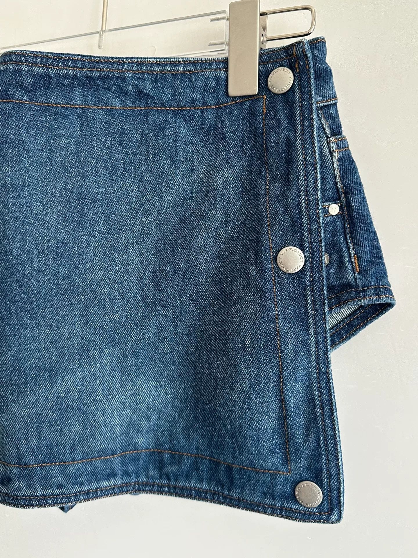DEN IM by SIKI IM Y PROJECT Button Deconstructed Denim Skirt-Pants Size 24" / US 00 / IT 34 - 3 Thumbnail