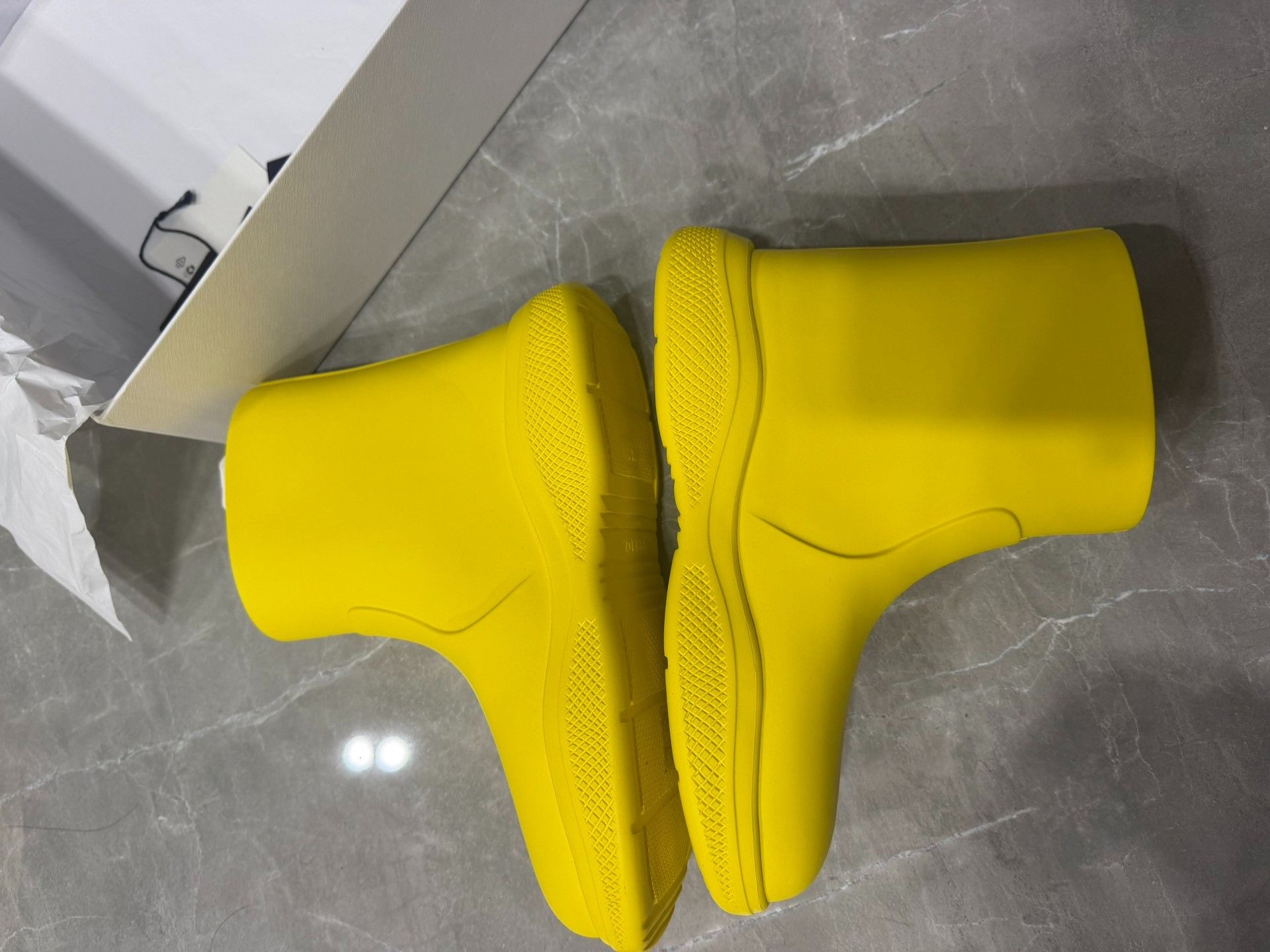 Prada Prada Yellow Short Rain Boots Size US 7 / IT 37 - 5 Thumbnail