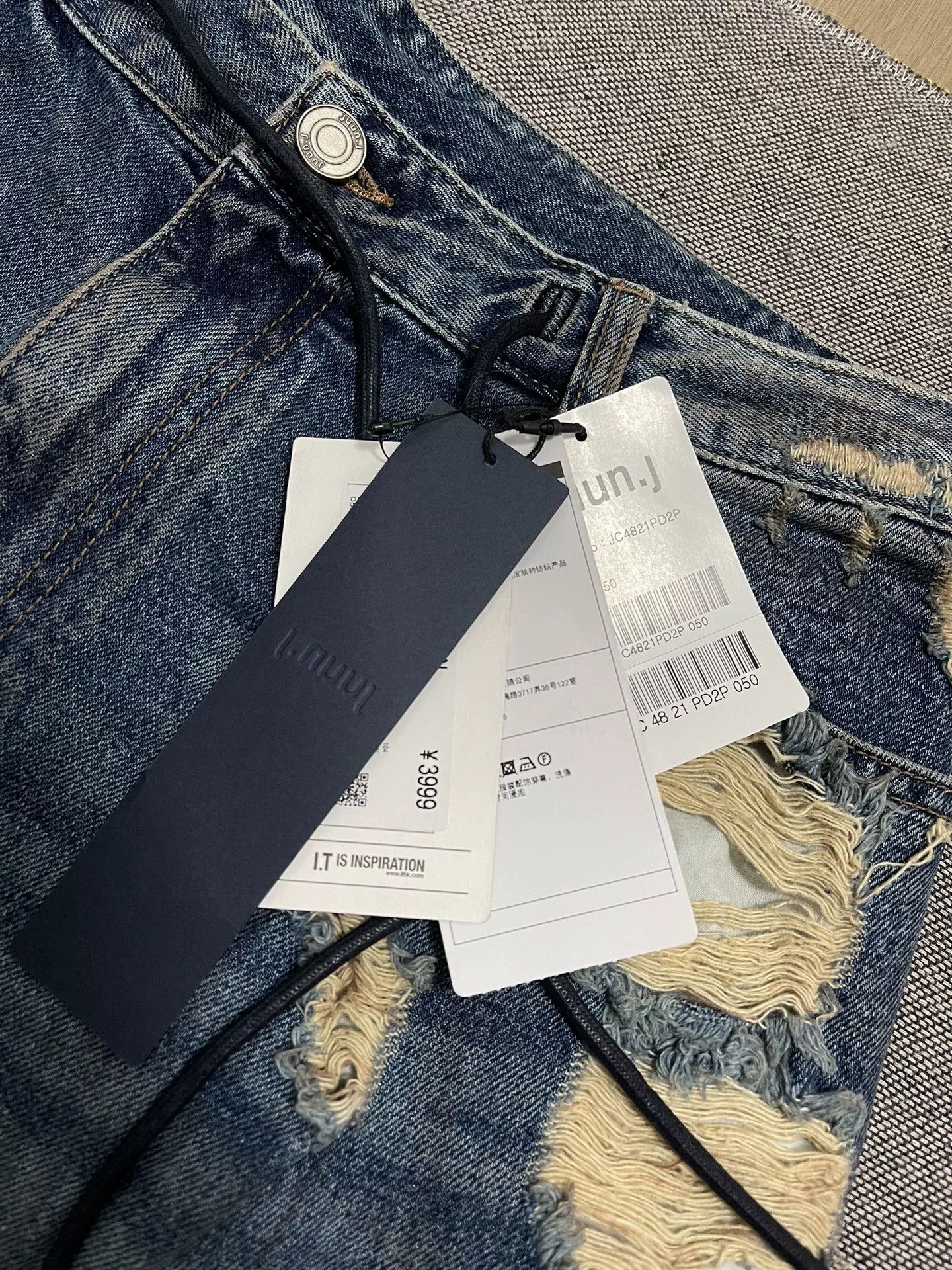 Juun.J JUUN.J Distressed Denim Jeans Size US 34 / EU 50 - 3 Thumbnail