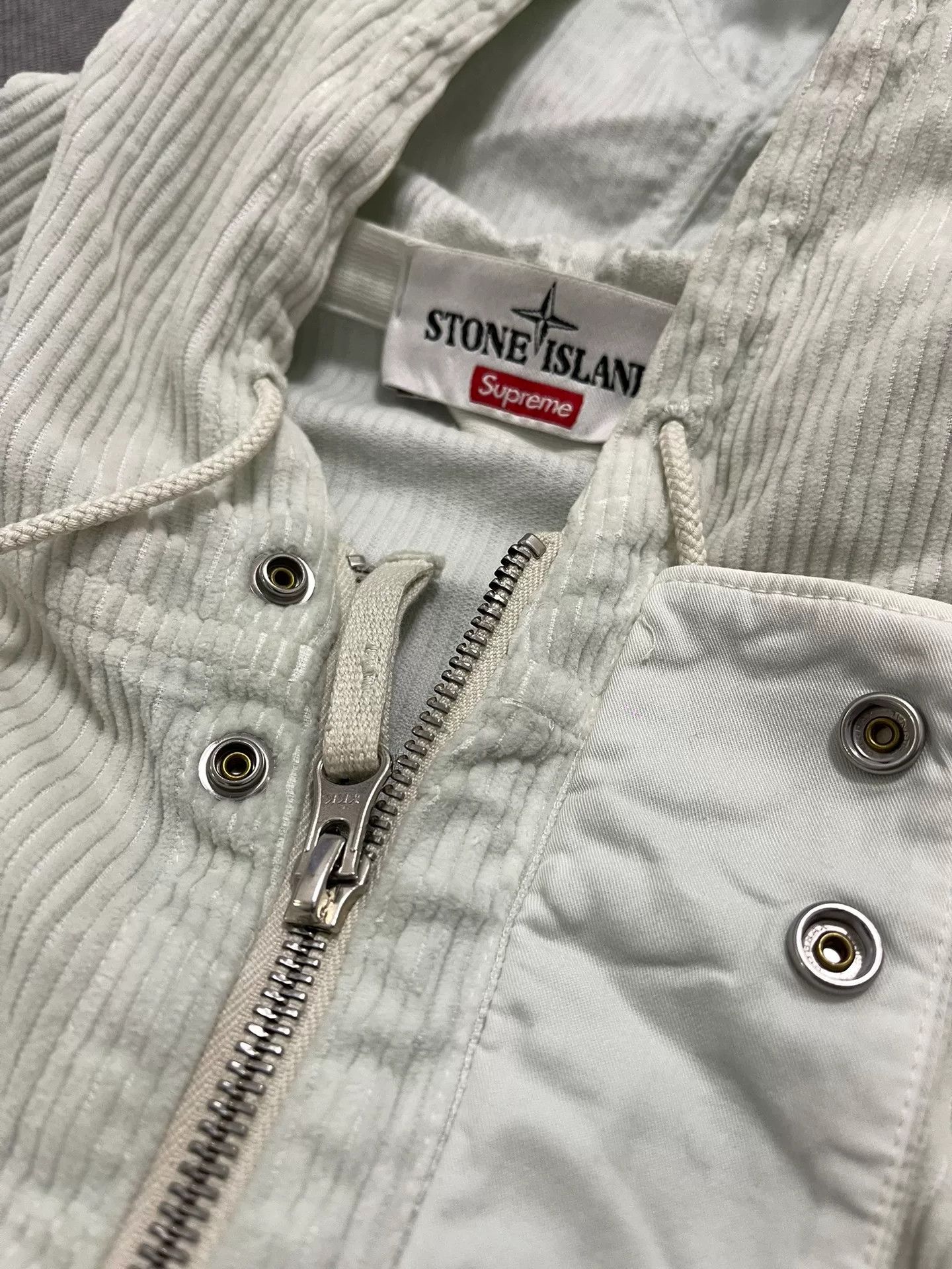 Stone Island Supreme x Stone Island Corduroy Jacket Size US XL / EU 56 / 4 - 4 Thumbnail