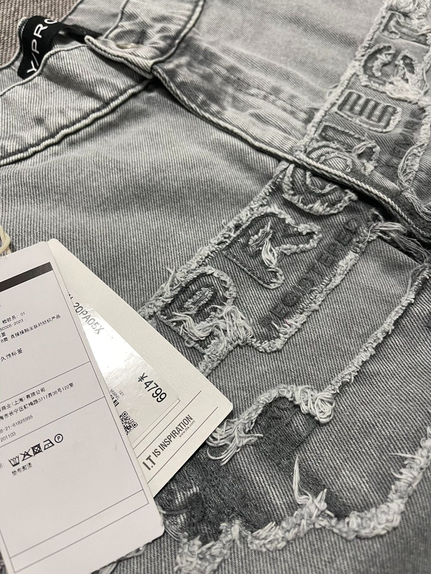 DEN IM by SIKI IM Y/Project Distressed Embroidered Jeans Size US 34 / EU 50 - 3 Thumbnail