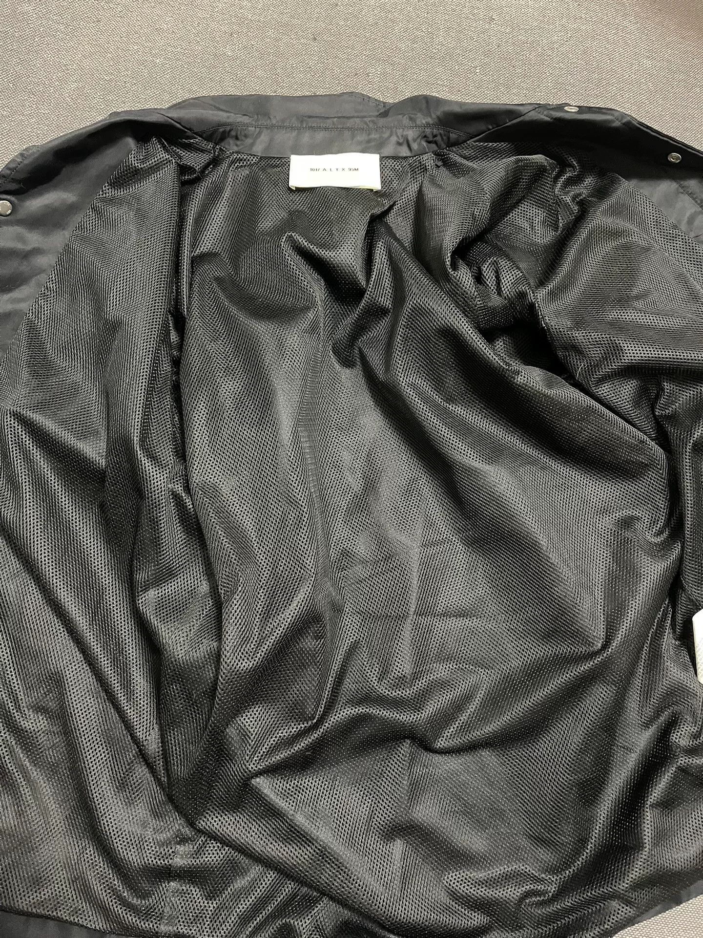 1017 ALYX 9SM 1017 ALYX 9SM Black Shirt Jacket Size US M / EU 48-50 / 2 - 3 Thumbnail