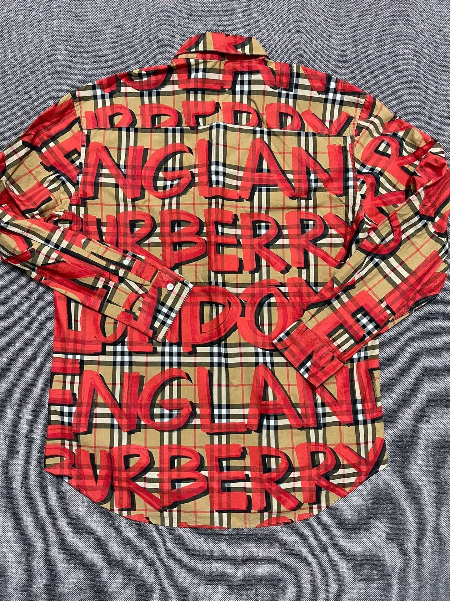Burberry Burberry Graffiti Shirt Size US L / EU 52-54 / 3 - 3 Thumbnail