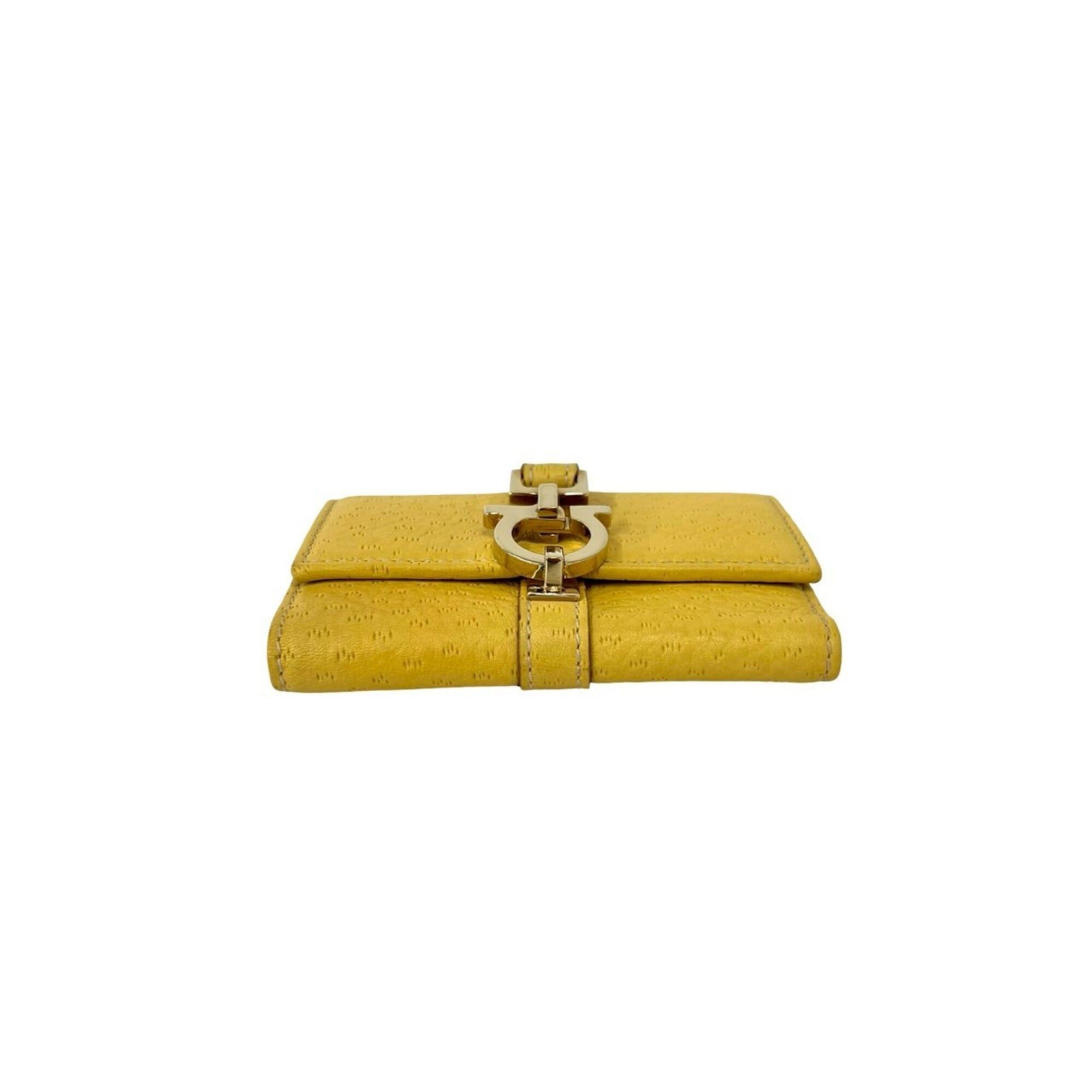 Salvatore Ferragamo Salvatore Ferragamo Gancini hardware leather tri-fold accessory/key case, 6-ring, yellow, 11007 Size ONE SIZE - 6 Thumbnail