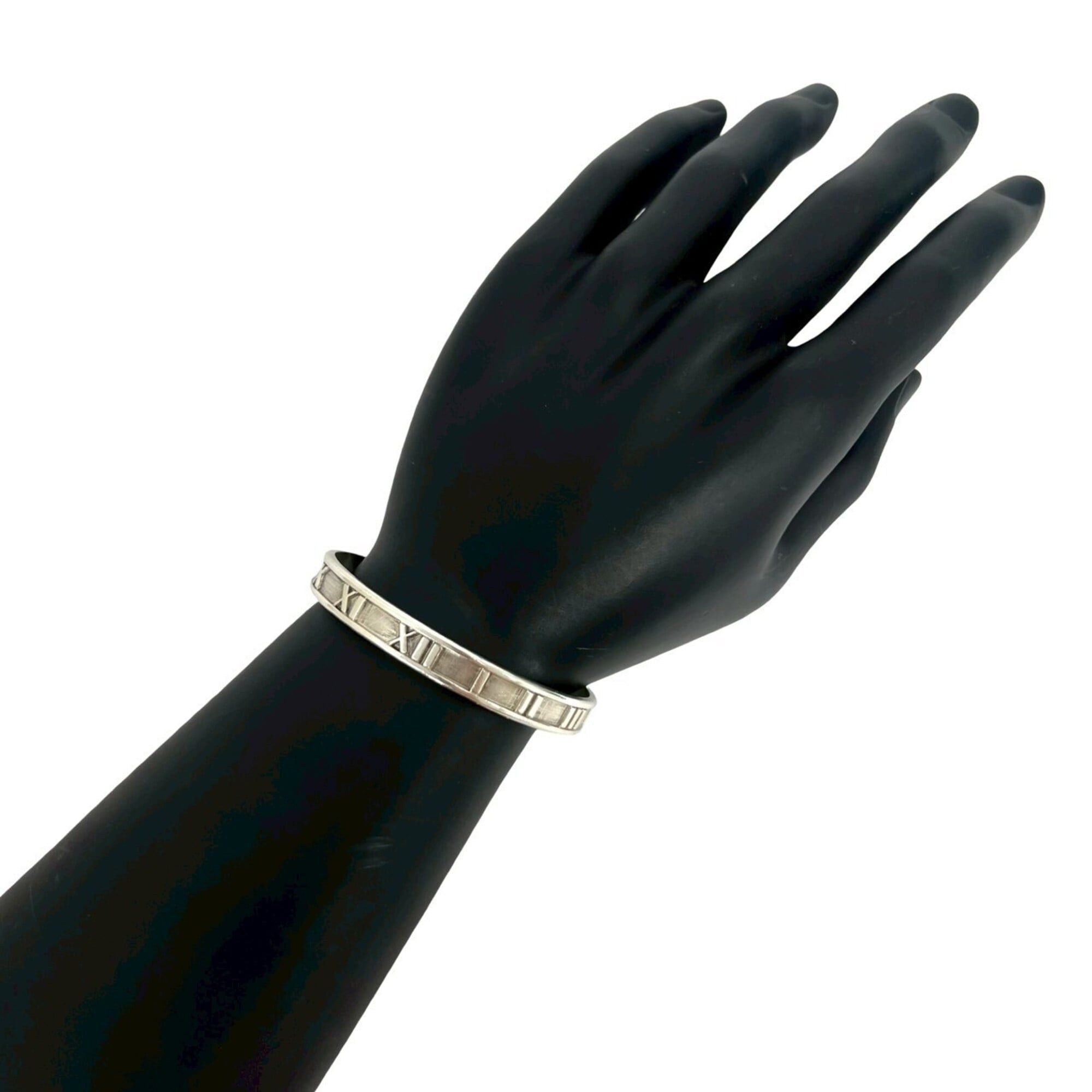 Tiffany & Co. TIFFANY&Co. Tiffany Atlas Bangle, Sterling Silver 925 Bracelet, Accessory, 234-2 Size ONE SIZE - 2 Thumbnail