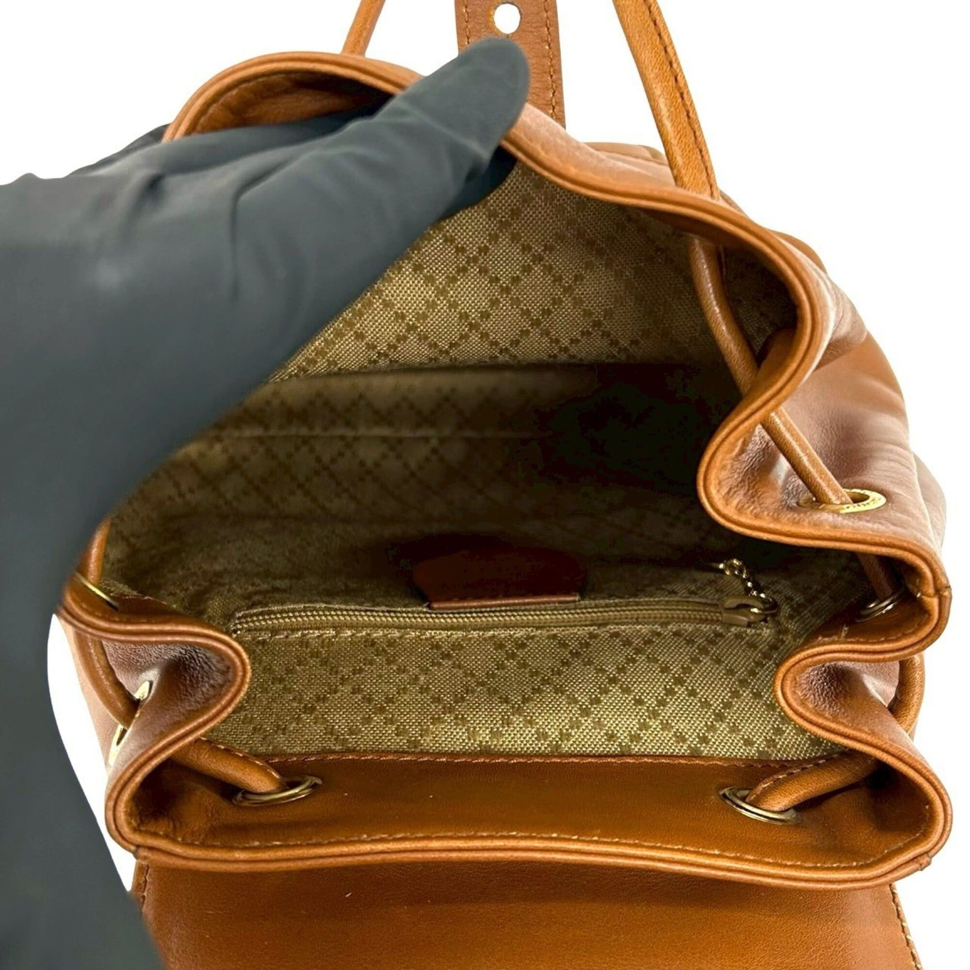 Gucci GUCCI Vintage Bamboo Leather Drawstring Mini Backpack Daypack (Brown) 258-7 Size ONE SIZE - 9 Thumbnail