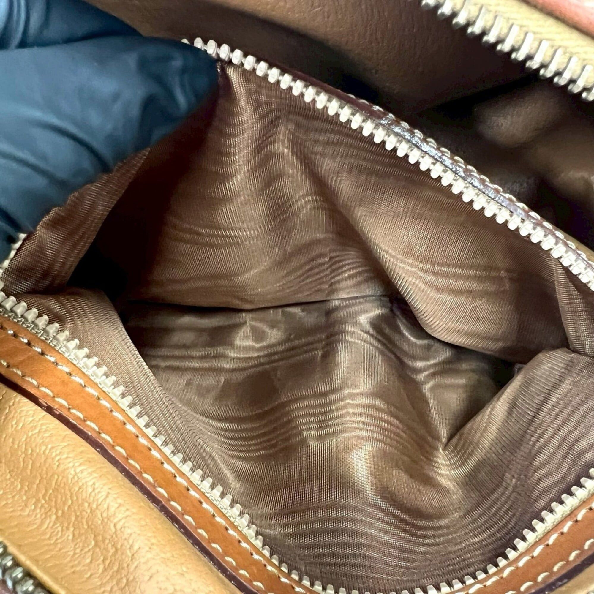 Celine CELINE Vintage Macadam Blazon Triomphe Pattern Leather Tote Bag Handbag Brown l81-4 Size ONE SIZE - 10 Thumbnail