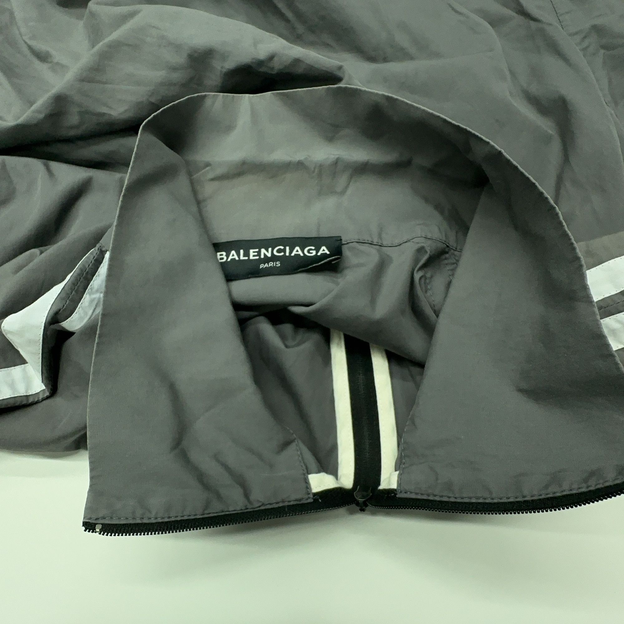 Balenciaga Balenciaga Colorblocked Logo Zip Jacket Size 38 Size S / US 4 / IT 40 - 5 Thumbnail