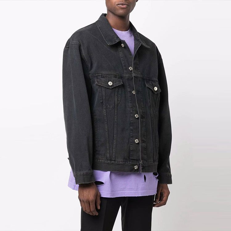 Balenciaga Balenciaga Spray Logo Denim Jacket Size S Size US S / EU 44-46 / 1 - 15 Thumbnail