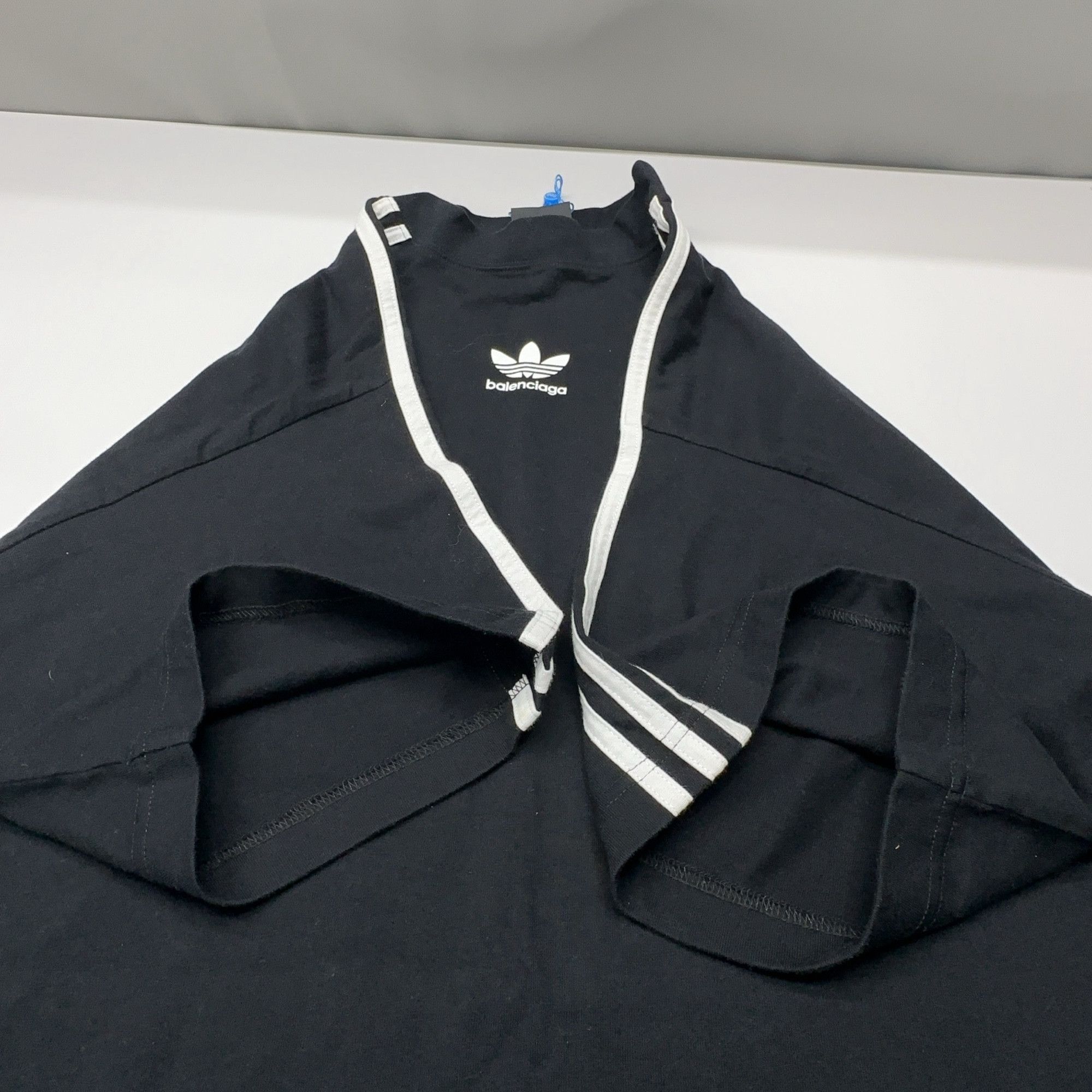 Balenciaga Balenciaga x Adidas Trefoil T-Shirt Size L Size US L / EU 52-54 / 3 - 10 Thumbnail