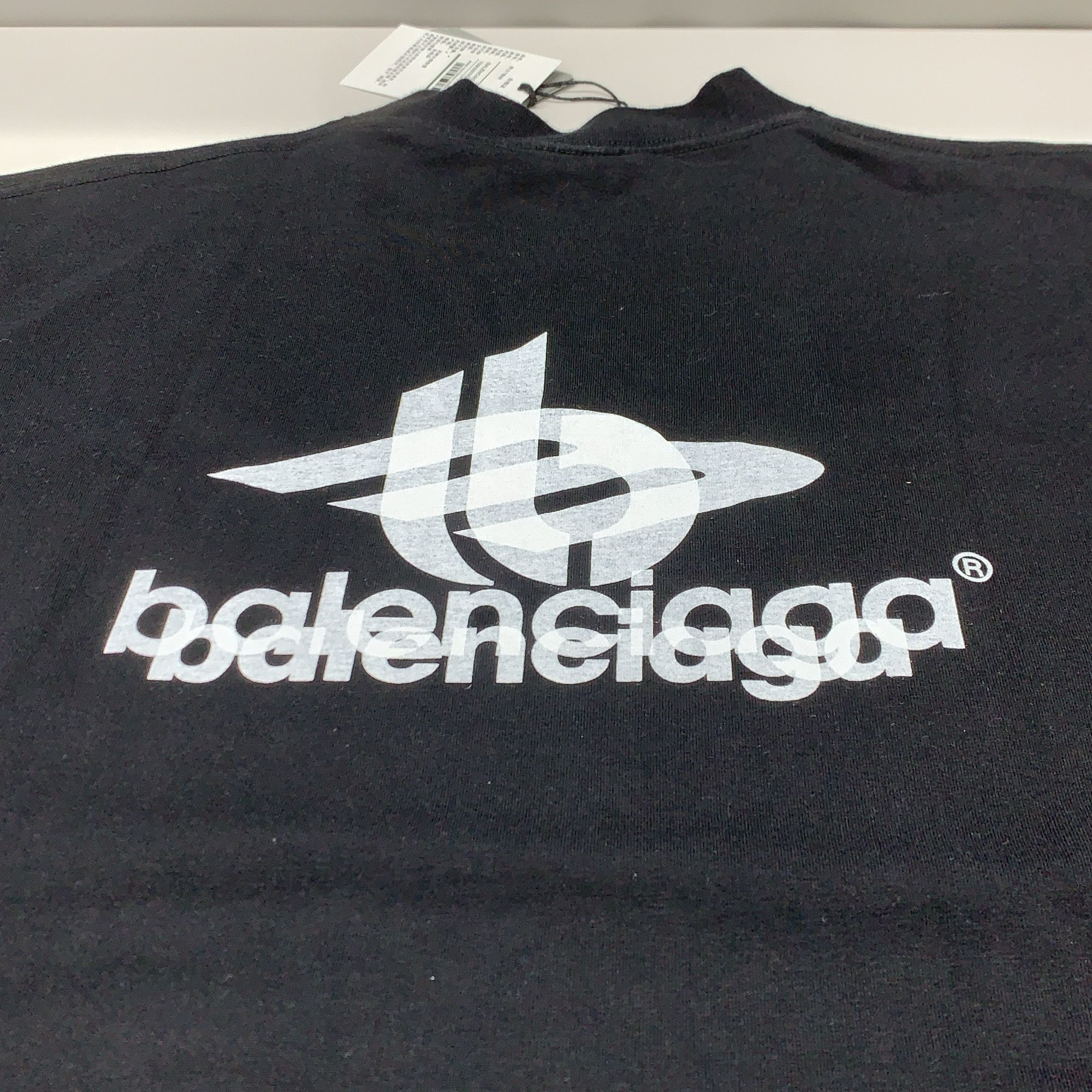 Balenciaga Balenciaga Planet Logo T-Shirt Size XL Size US XL / EU 56 / 4 - 8 Thumbnail