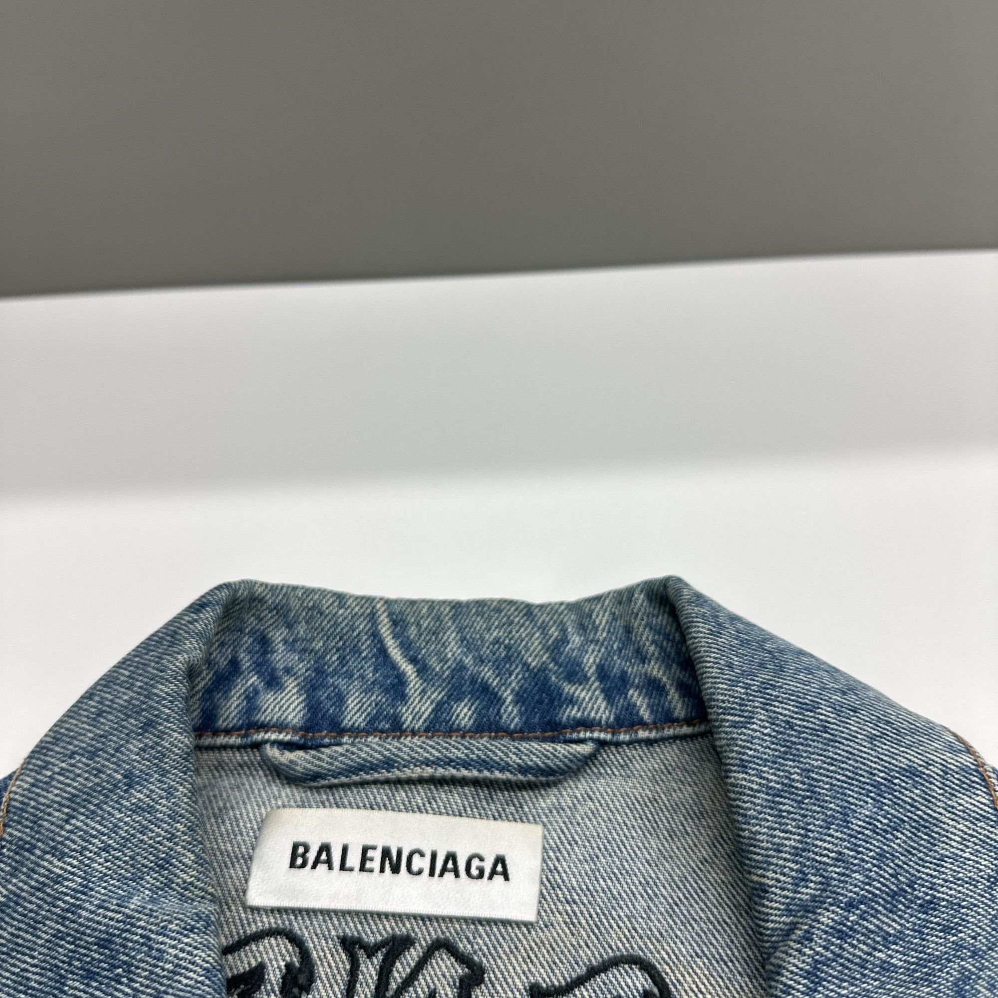 Balenciaga Balenciaga Back Logo Denim Jacket Size 36 Size XS / US 0-2 / IT 36-38 - 3 Thumbnail