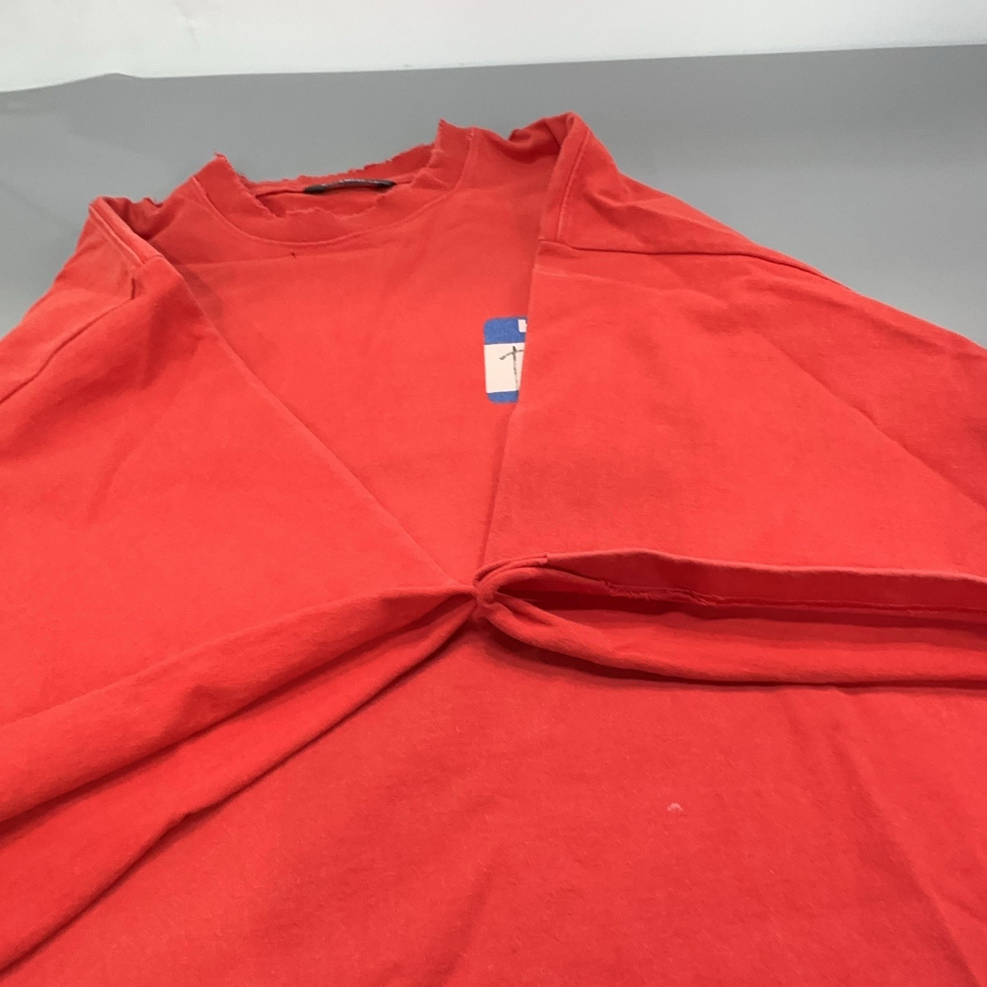 Balenciaga Balenciaga Hello Print T-Shirt Size S Size US S / EU 44-46 / 1 - 13 Thumbnail