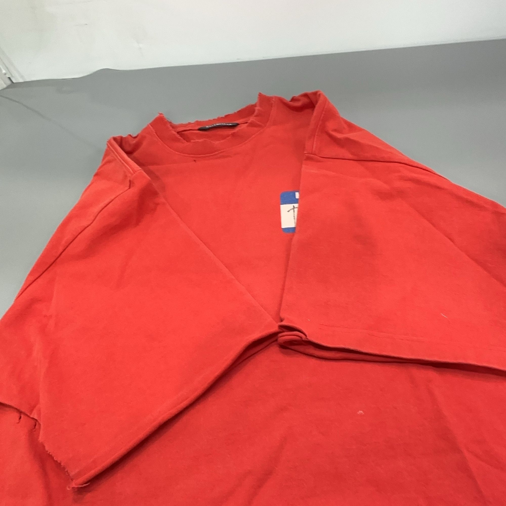 Balenciaga Balenciaga Hello Print T-Shirt Size S Size US S / EU 44-46 / 1 - 14 Thumbnail