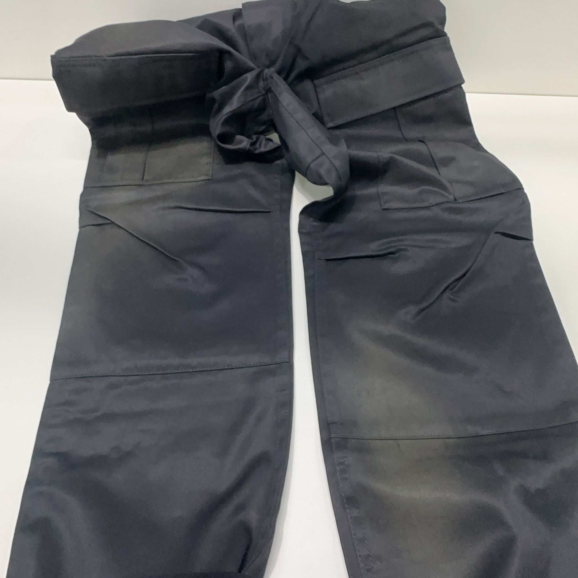 Balenciaga Balenciaga Cargo Pants Size 30 Size US 30 / EU 46 - 11 Thumbnail