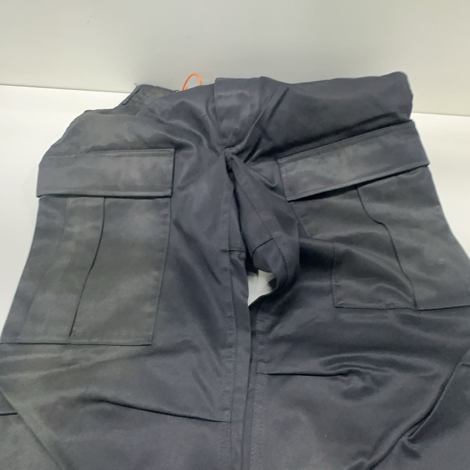 Balenciaga Balenciaga Cargo Pants Size 30 Size US 30 / EU 46 - 12 Thumbnail
