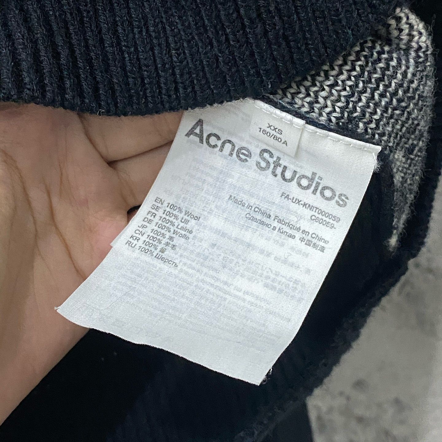 Acne Studios Acne Studios Checkerboard Face Cardigan Size XXS Size US XXS / EU 40 - 4 Thumbnail