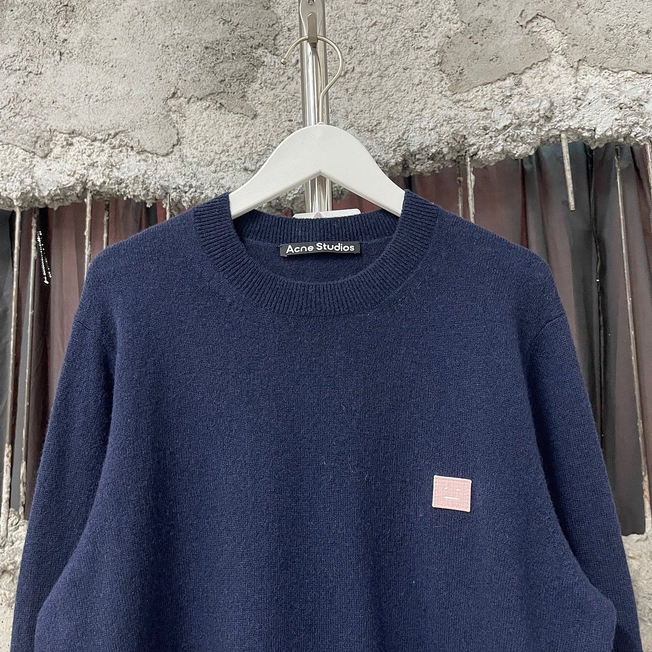 Acne Studios Acne Studios Face Patch Wool Sweater Size M Size US M / EU 48-50 / 2 - 6 Thumbnail