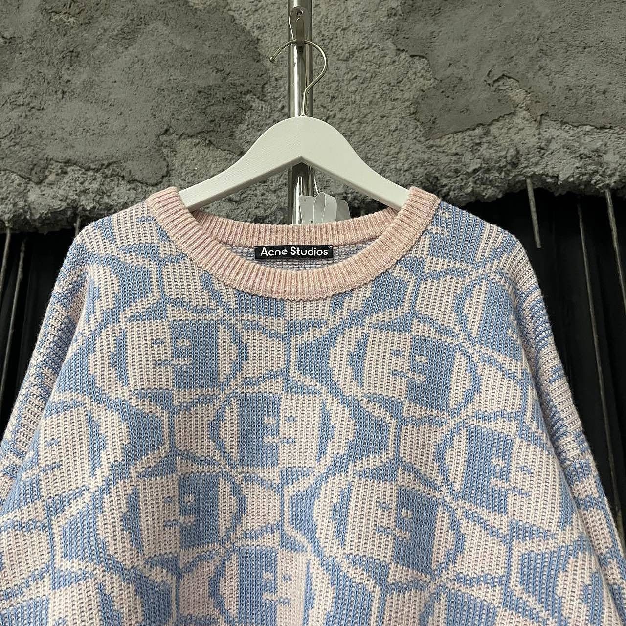 Acne Studios Acne Studios Face Logo Knit Sweater Size L Size US L / EU 52-54 / 3 - 5 Thumbnail