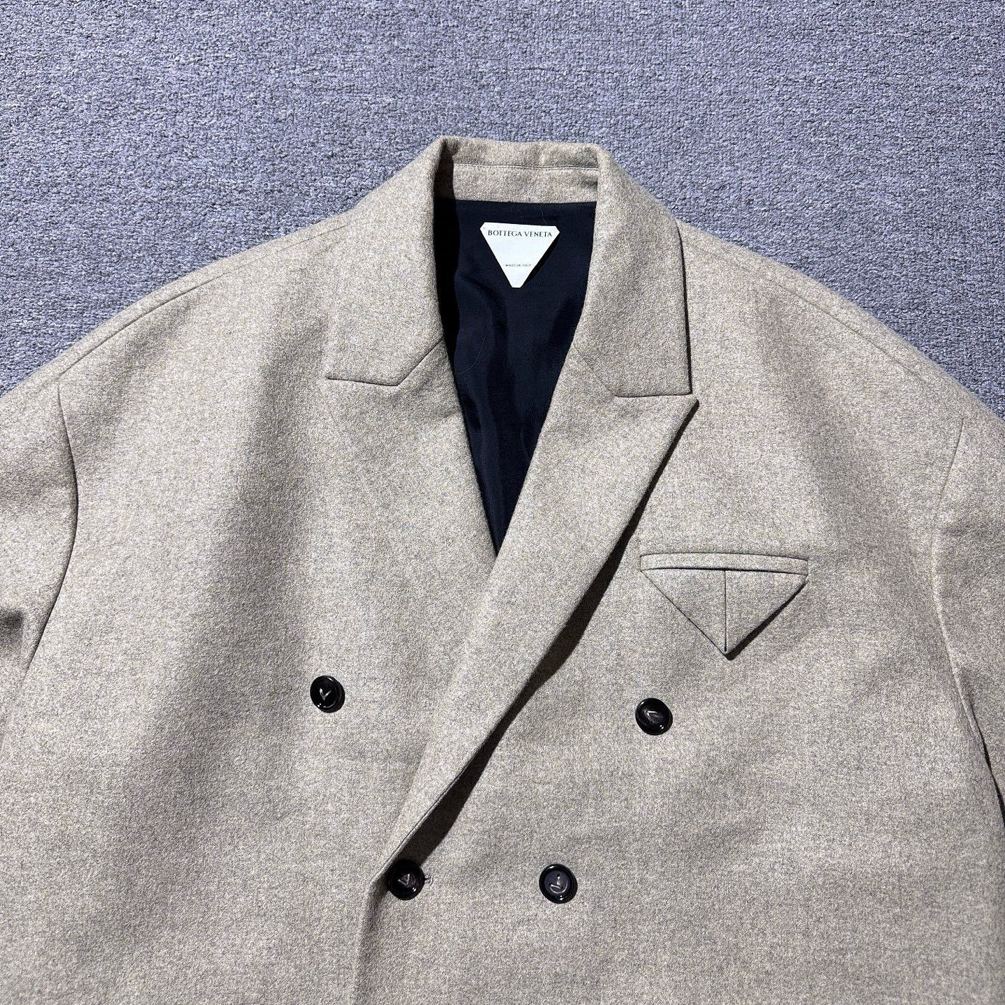Bottega Veneta Bottega Veneta Wool Double-Breasted Blazer Size 44R Size 44R - 6 Thumbnail
