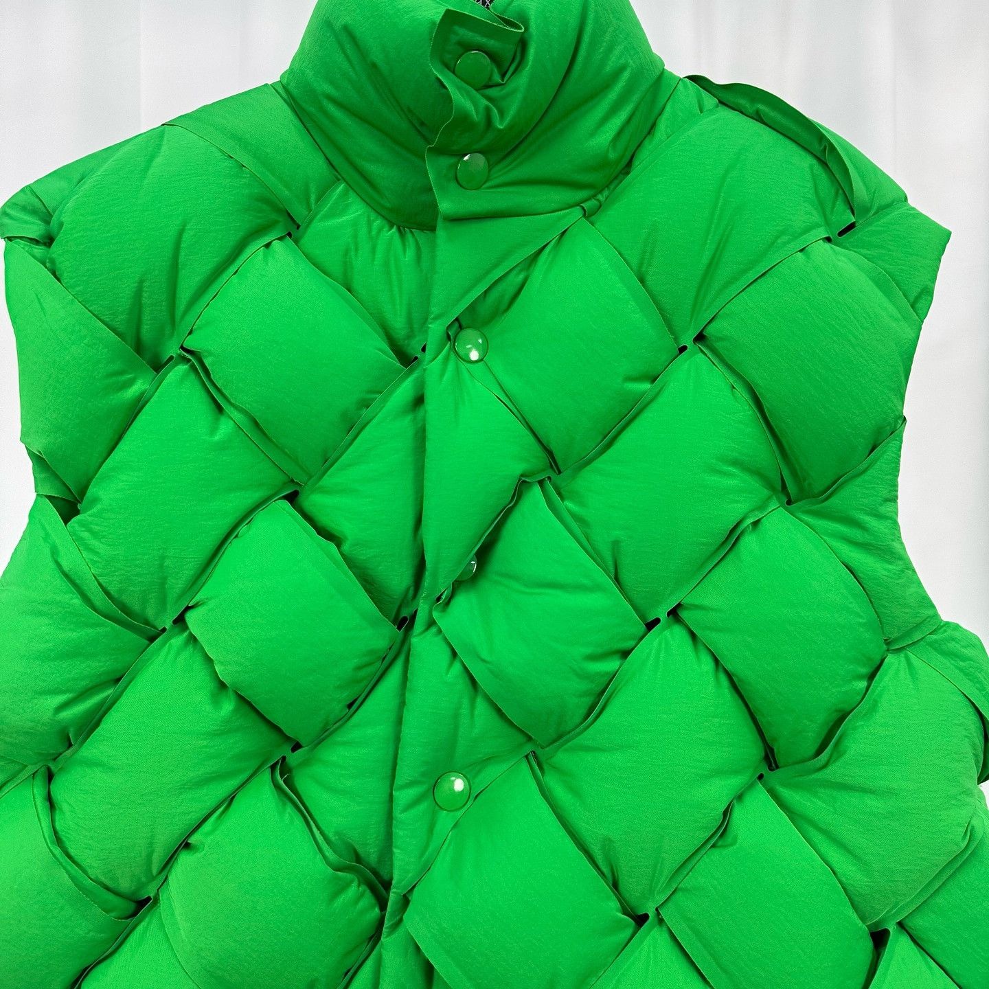 Bottega Veneta Bottega Veneta Woven Padded Vest Green Size S Size US S / EU 44-46 / 1 - 5 Thumbnail