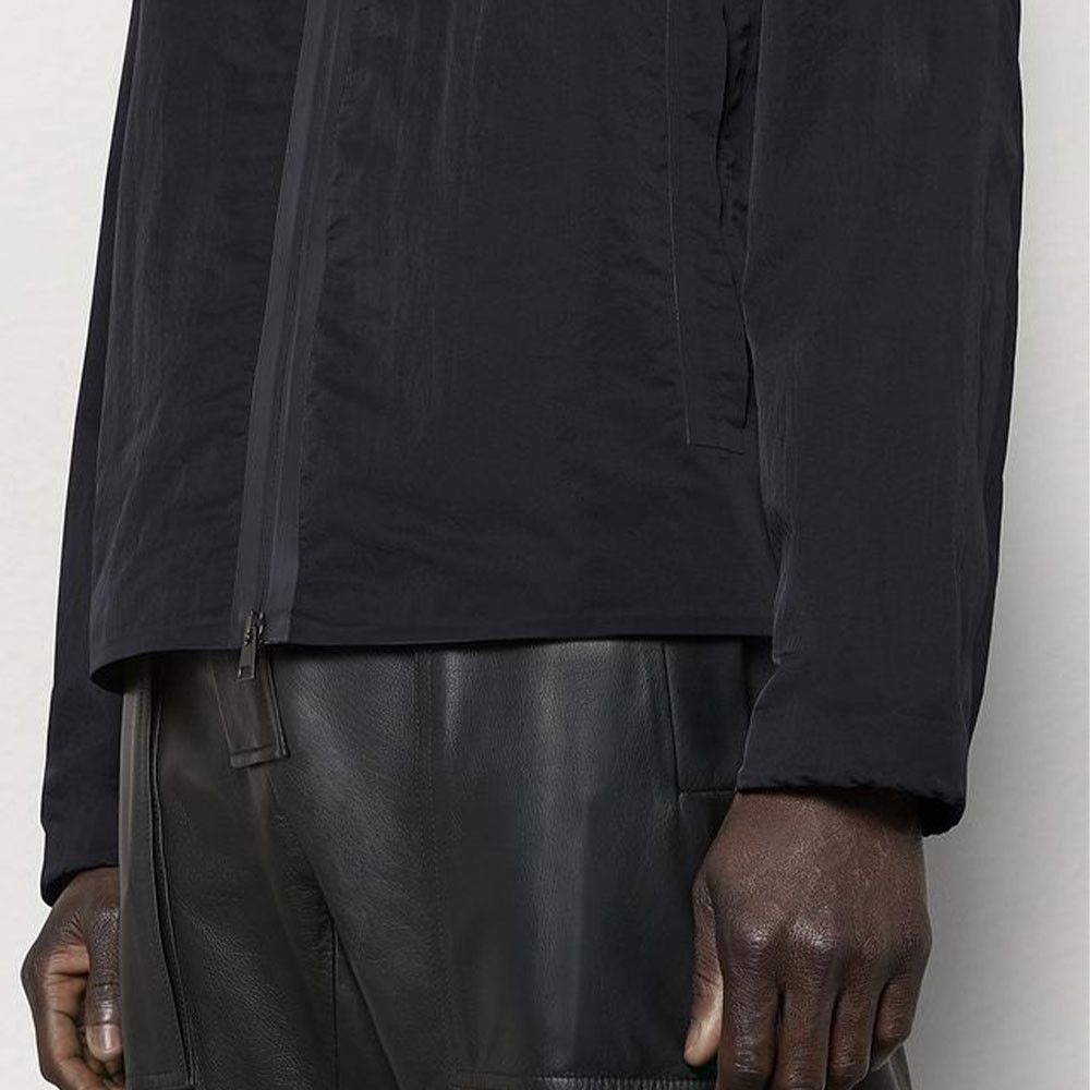 Bottega Veneta Bottega Veneta Hooded Nylon Jacket Size L Size US L / EU 52-54 / 3 - 8 Thumbnail