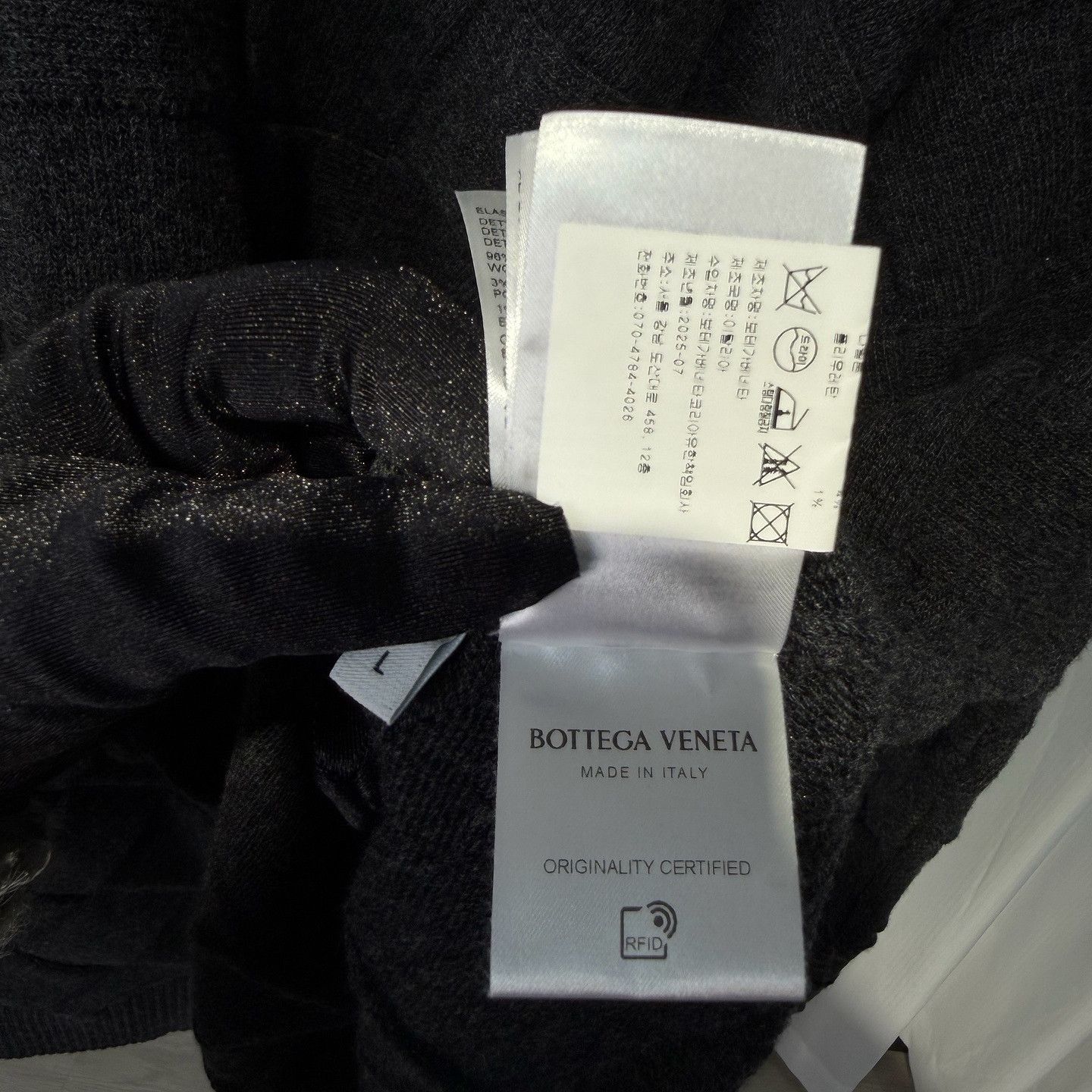 Bottega Veneta Bottega Veneta Diamond Knit Sweater Size L Size US L / EU 52-54 / 3 - 8 Thumbnail
