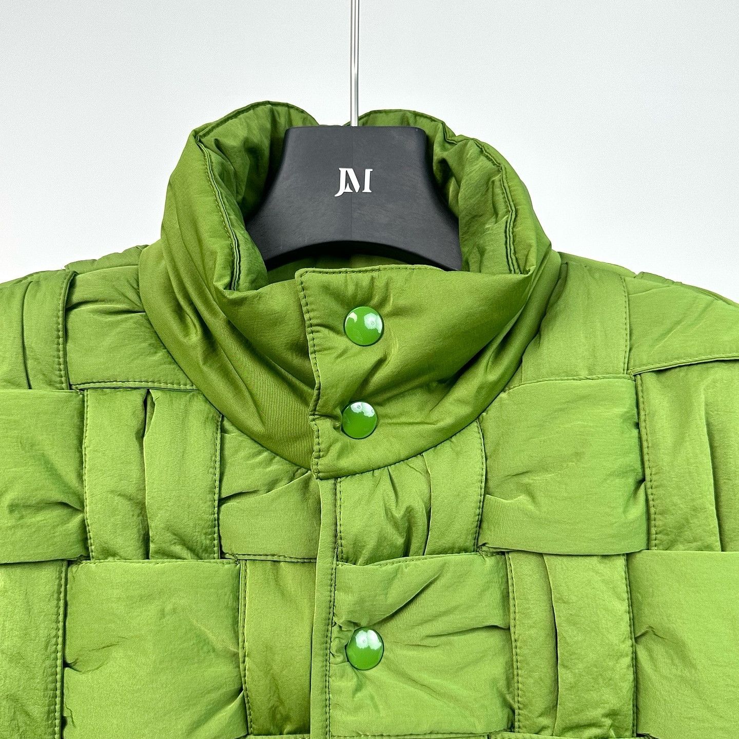 Bottega Veneta Bottega Veneta Woven Padded Vest Green Size L Size US L / EU 52-54 / 3 - 5 Thumbnail
