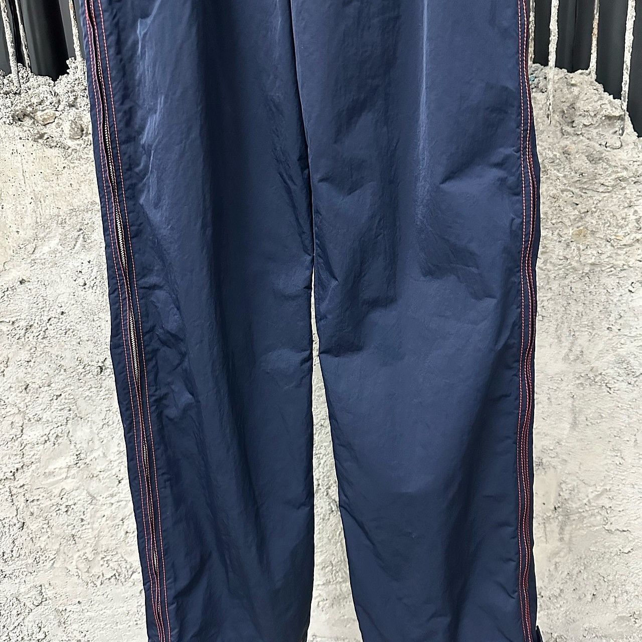 Bottega Veneta Bottega Veneta Contrast Stitch Nylon Casual Pants S Size US 30 / EU 46 - 7 Thumbnail