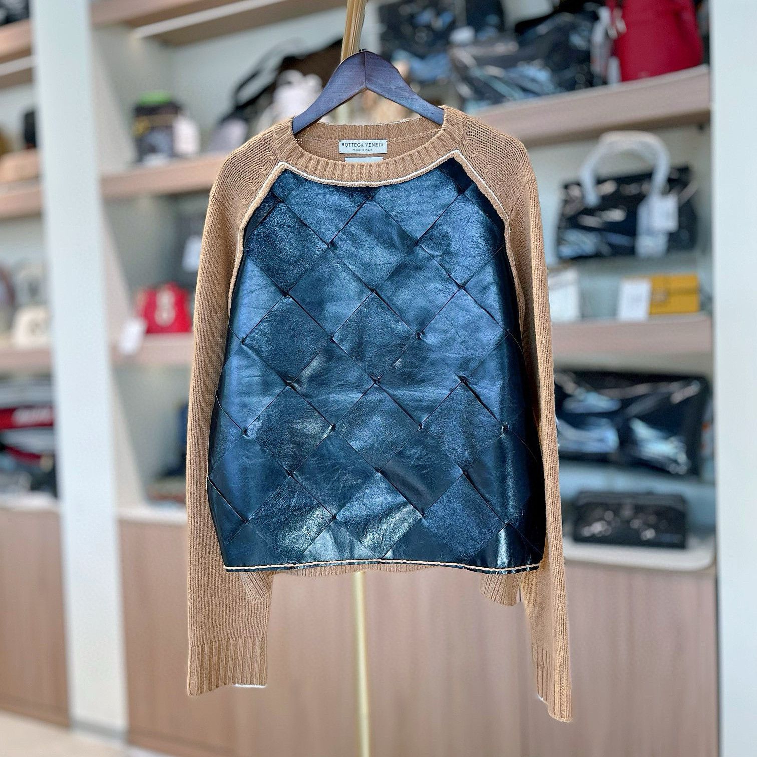 Bottega Veneta Bottega Veneta Intrecciato Leather Panel Sweater Size 36 Size XS / US 0-2 / IT 36-38 - 12 Thumbnail