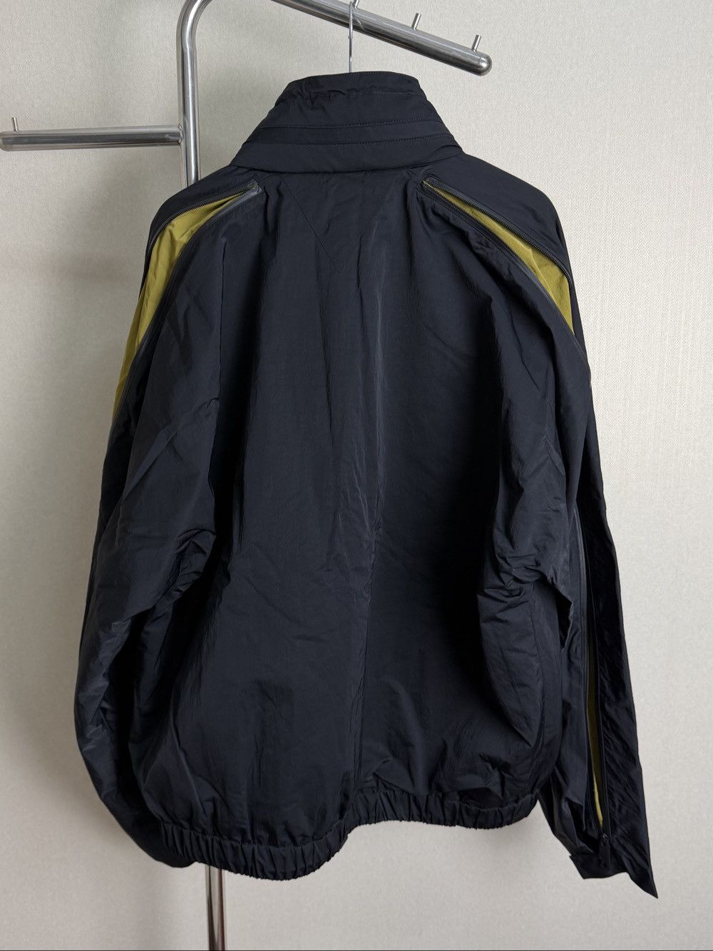 Bottega Veneta Bottega Veneta Colorblock Nylon Jacket Size XL Size US XL / EU 56 / 4 - 2 Thumbnail