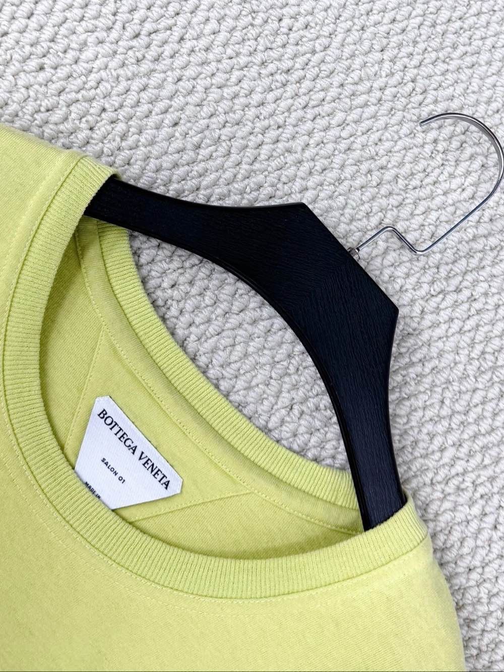 Bottega Veneta Bottega Veneta Yellow Logo T-Shirt Size XL Size US XL / EU 56 / 4 - 3 Thumbnail