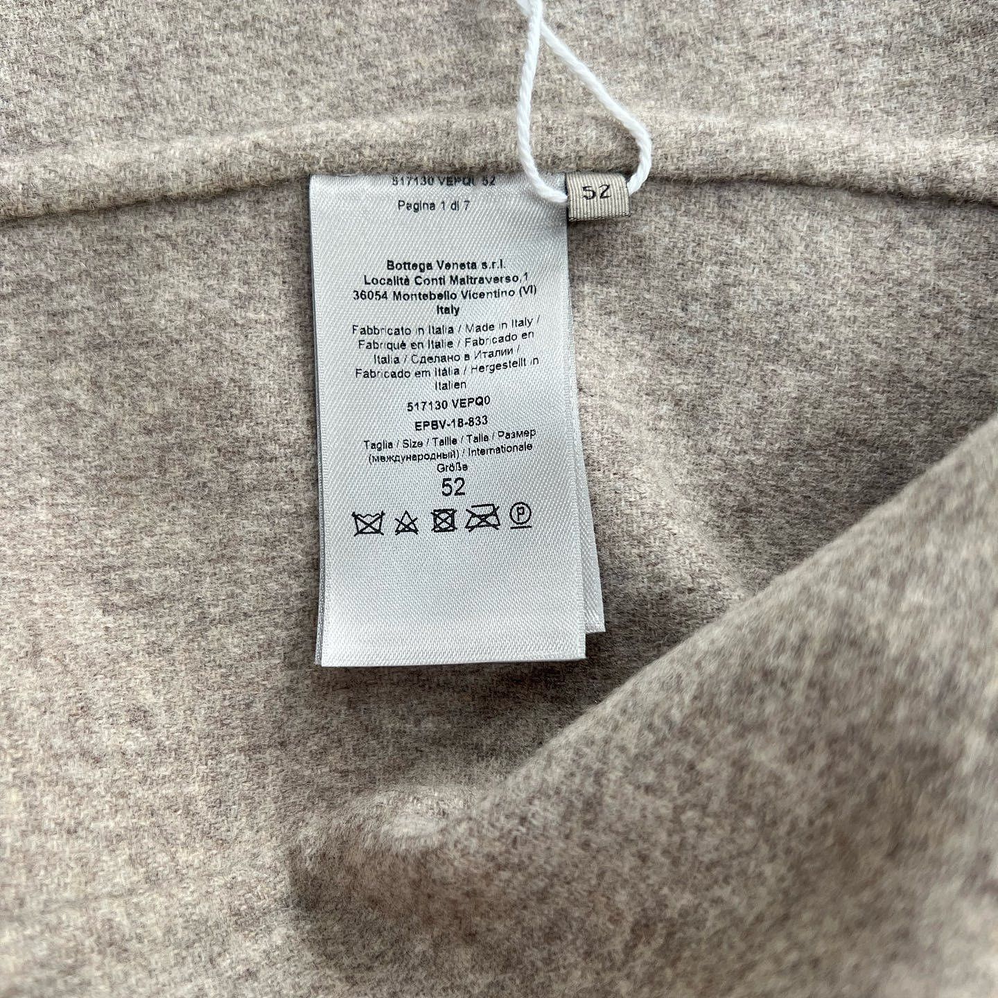 Bottega Veneta Bottega Veneta Plaid Wool Coat Size 52 Size US L / EU 52-54 / 3 - 4 Thumbnail