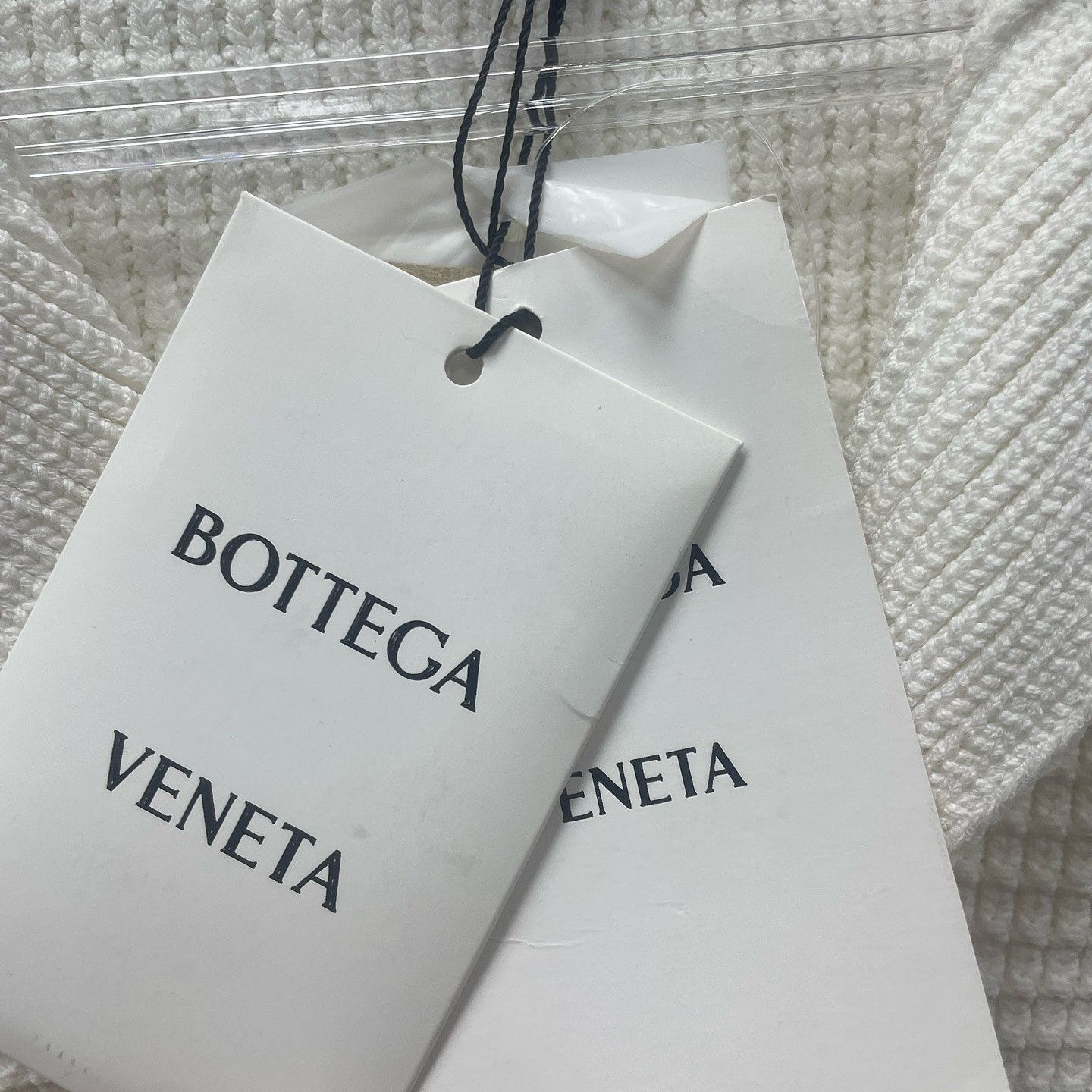 Bottega Veneta Bottega Veneta V-Neck Knit Sweater Size S Size S / US 4 / IT 40 - 5 Thumbnail