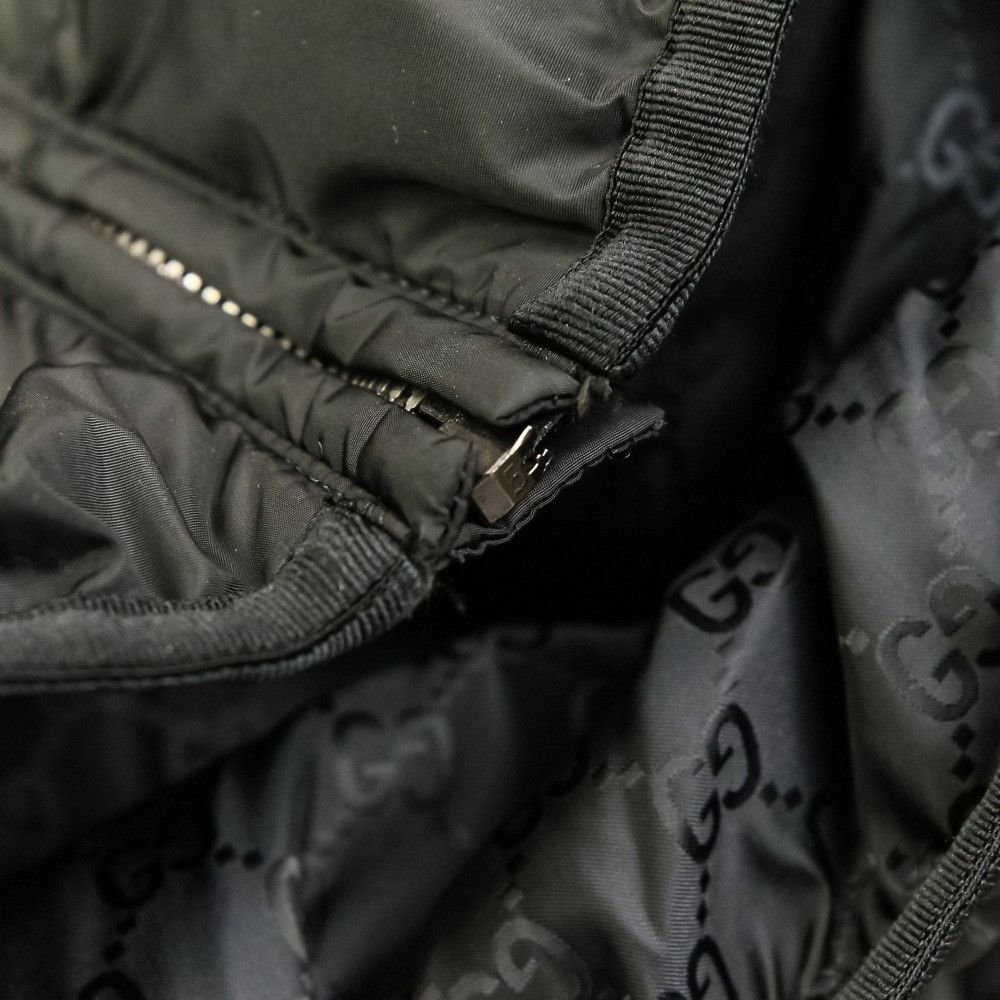 Gucci Gucci Gucci Crest Down Jacket Others Outerwear 439366 DUTY FREE for USA Size ONE SIZE - 7 Thumbnail