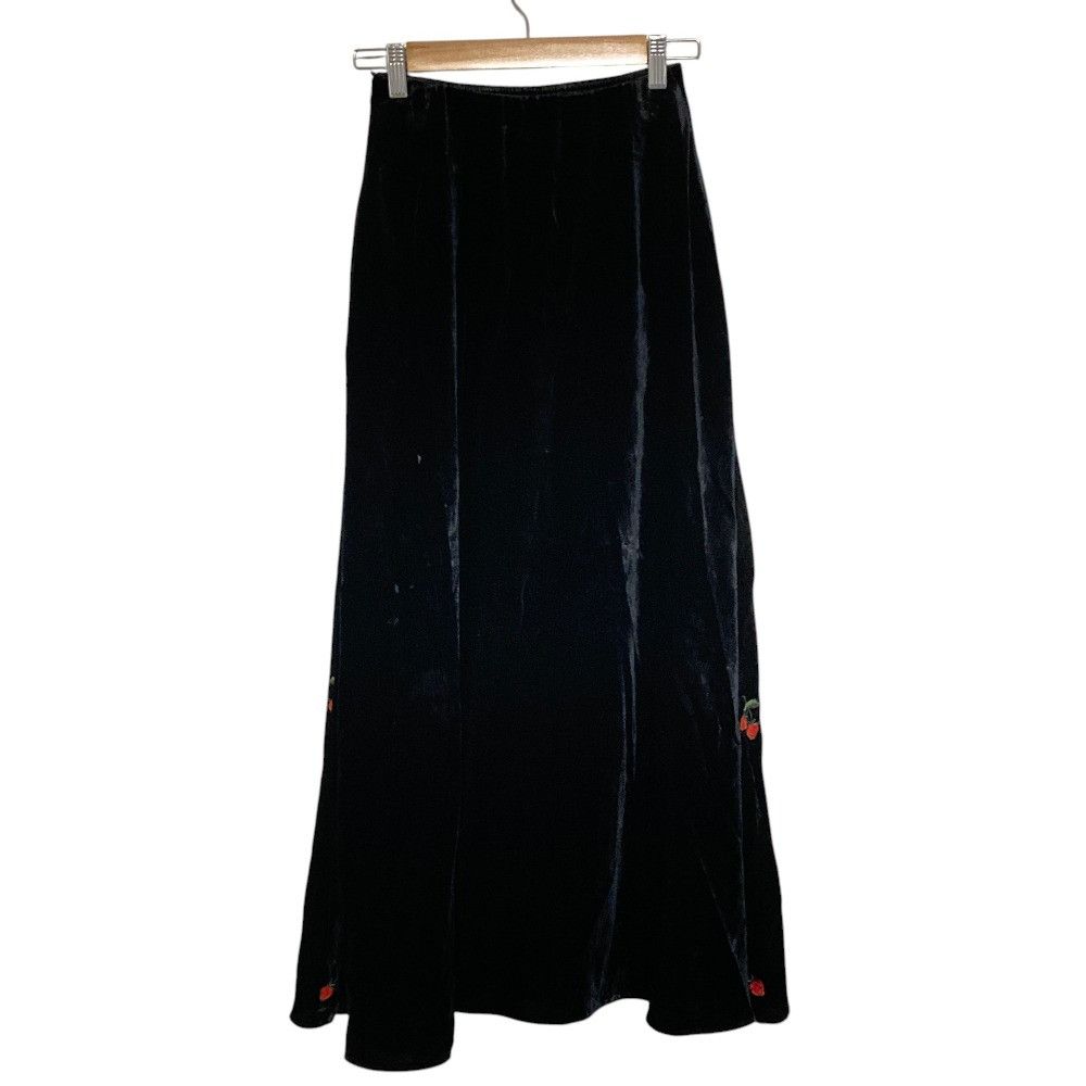 Other Other Tsuru by Mariko Oikawa Strawberry Embroidered Velvet Skirt Textile Skirts SK-2203440 DUTY FREE for USA Size ONE SIZE - 2 Thumbnail