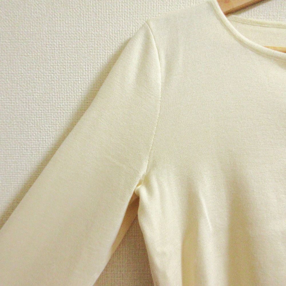 Other Other FOXEY Shell Button Silk Cashmere Knit Cardigan Textile Tops 31280 DUTY FREE for USA Size ONE SIZE - 4 Thumbnail