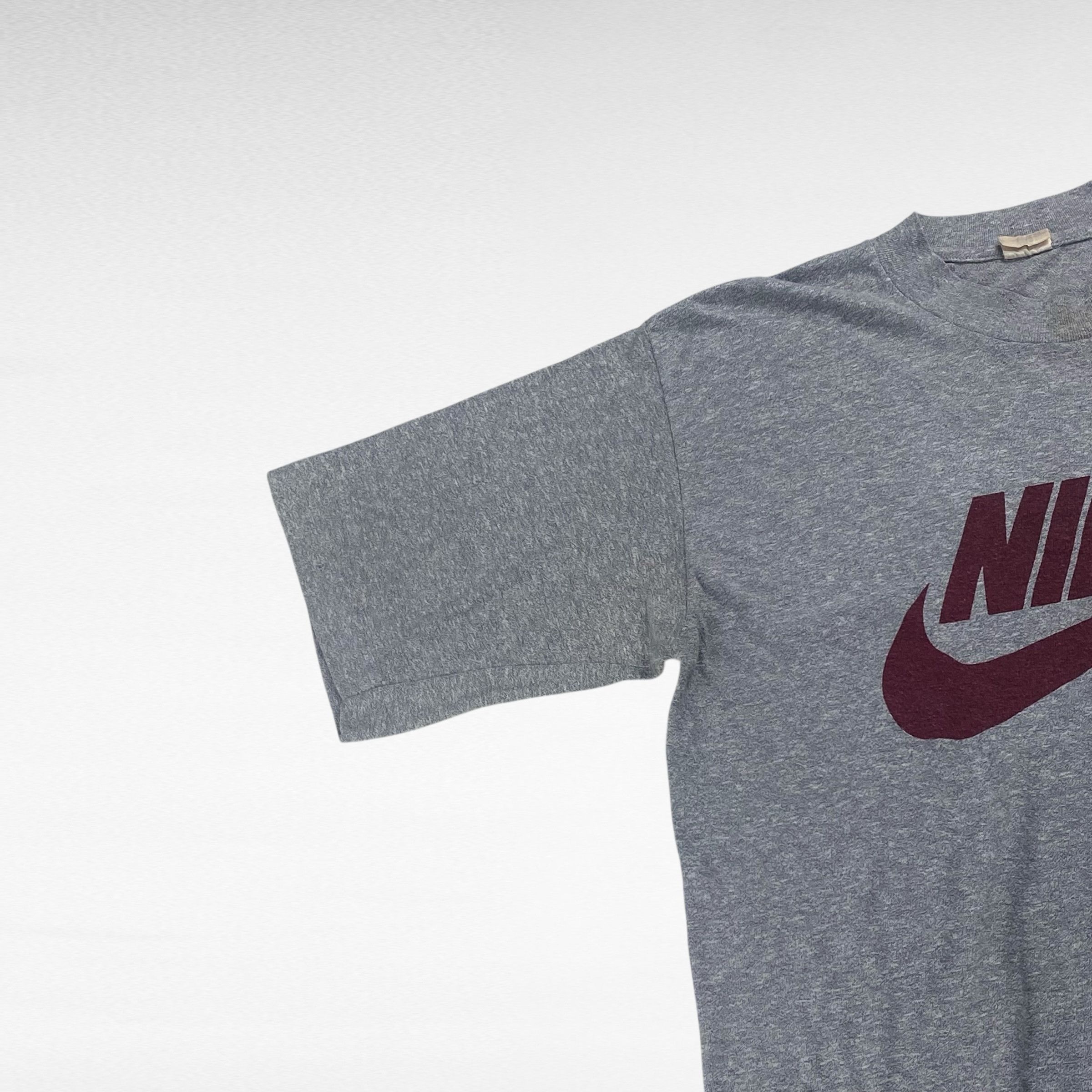 Nike Nike 70s Short Sleeve T-Shirt Gray Size M Size US M / EU 48-50 / 2 - 3 Thumbnail