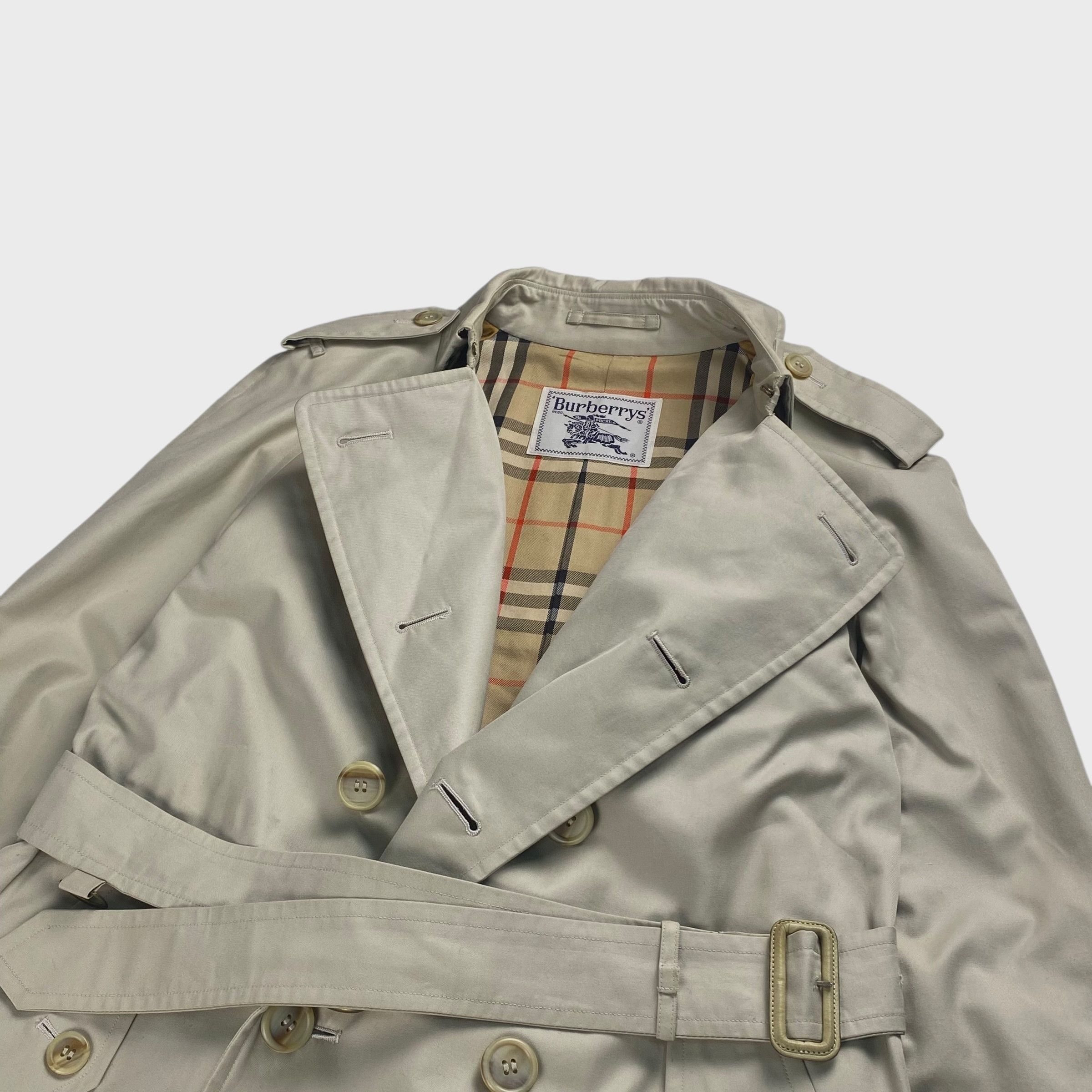 Vintage Burberrys' 90s Trench Coat White Size S Size US S / EU 44-46 / 1 - 4 Thumbnail