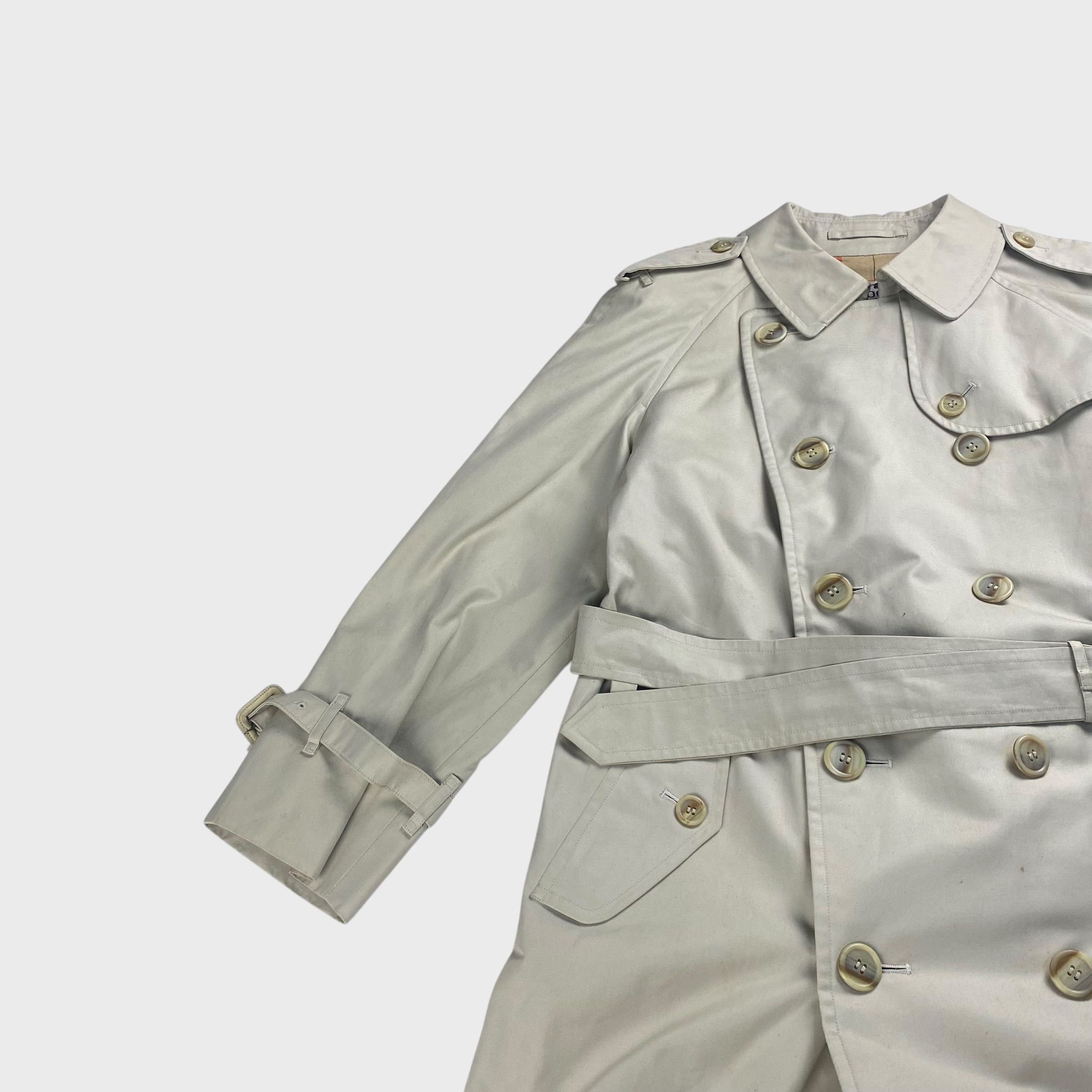 Vintage Burberrys' 90s Trench Coat White Size S Size US S / EU 44-46 / 1 - 3 Thumbnail