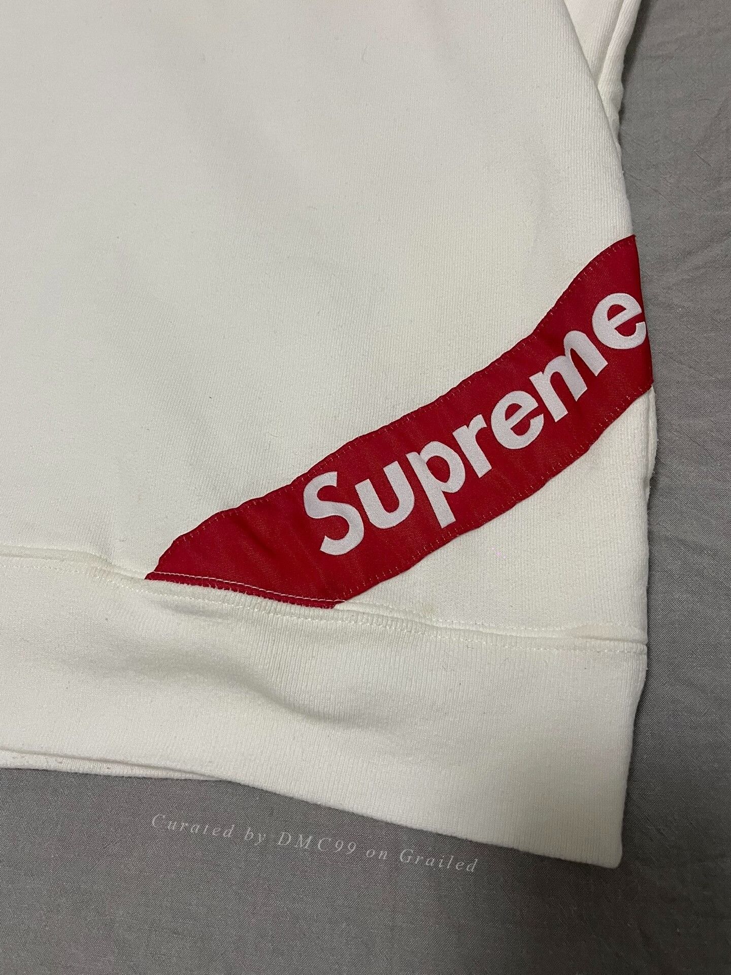 Supreme Supreme White Hoodie L Size Size US L / EU 52-54 / 3 - 3 Thumbnail