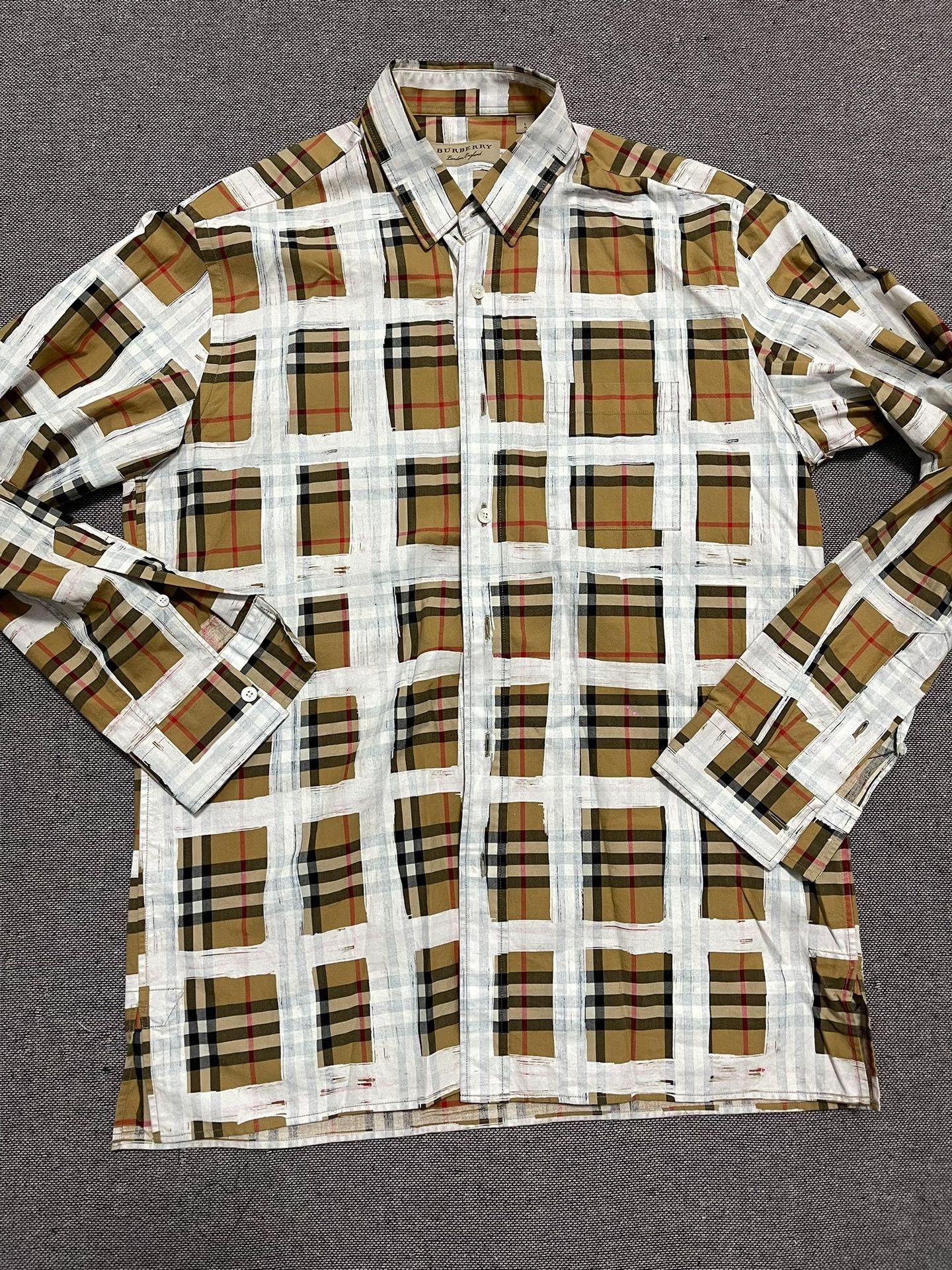 Burberry Burberry Graffiti Check Shirt Size US L / EU 52-54 / 3 - 2 Thumbnail