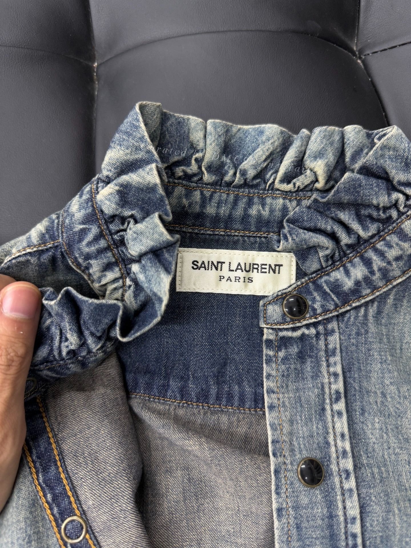 Saint Laurent Paris Saint Laurent Washed Blue Ruffled Shirt Jacket Size S / US 4 / IT 40 - 2 Thumbnail