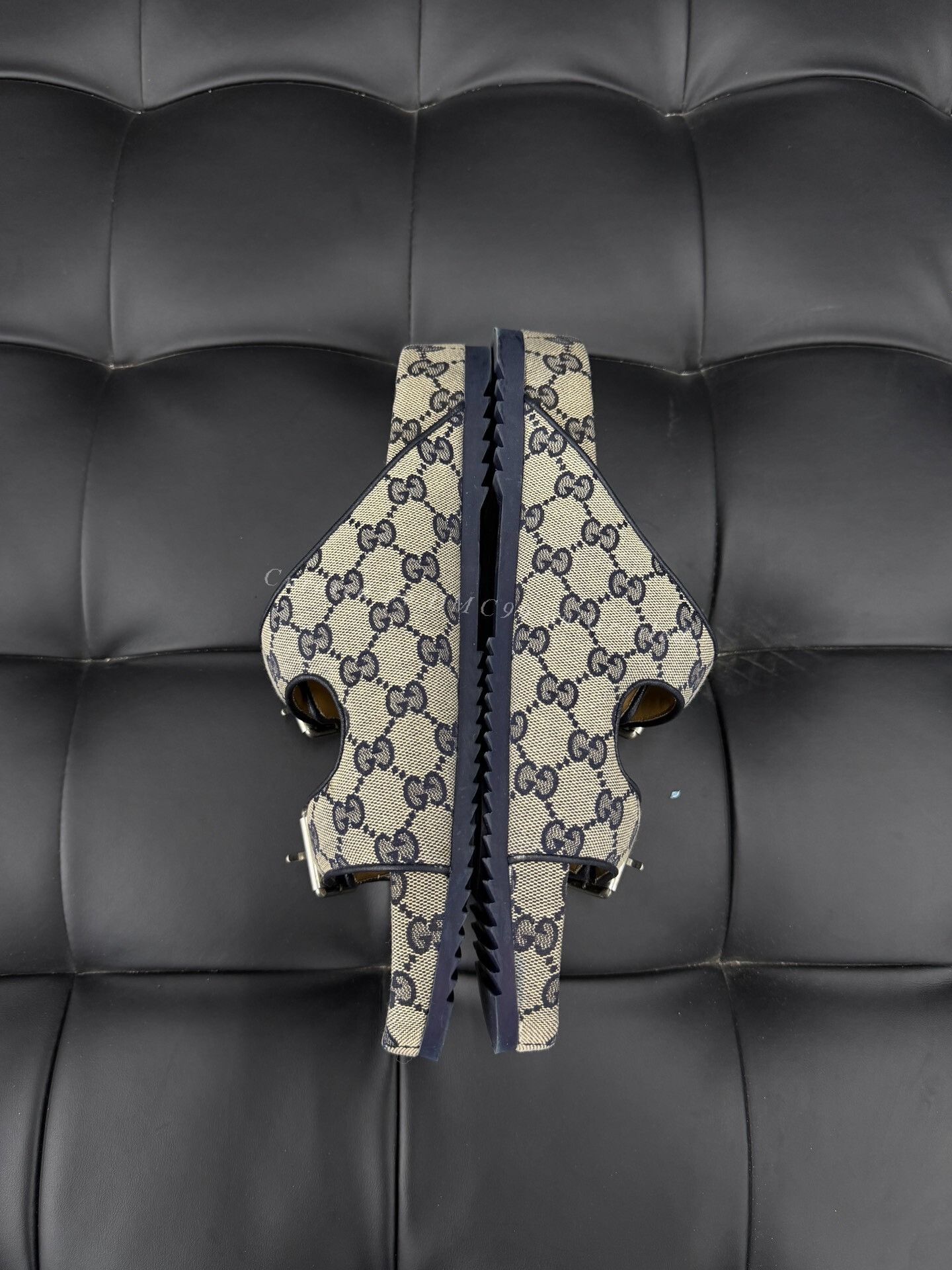 Gucci Gucci Double G Logo Slippers Size US 10 / EU 43 - 3 Thumbnail