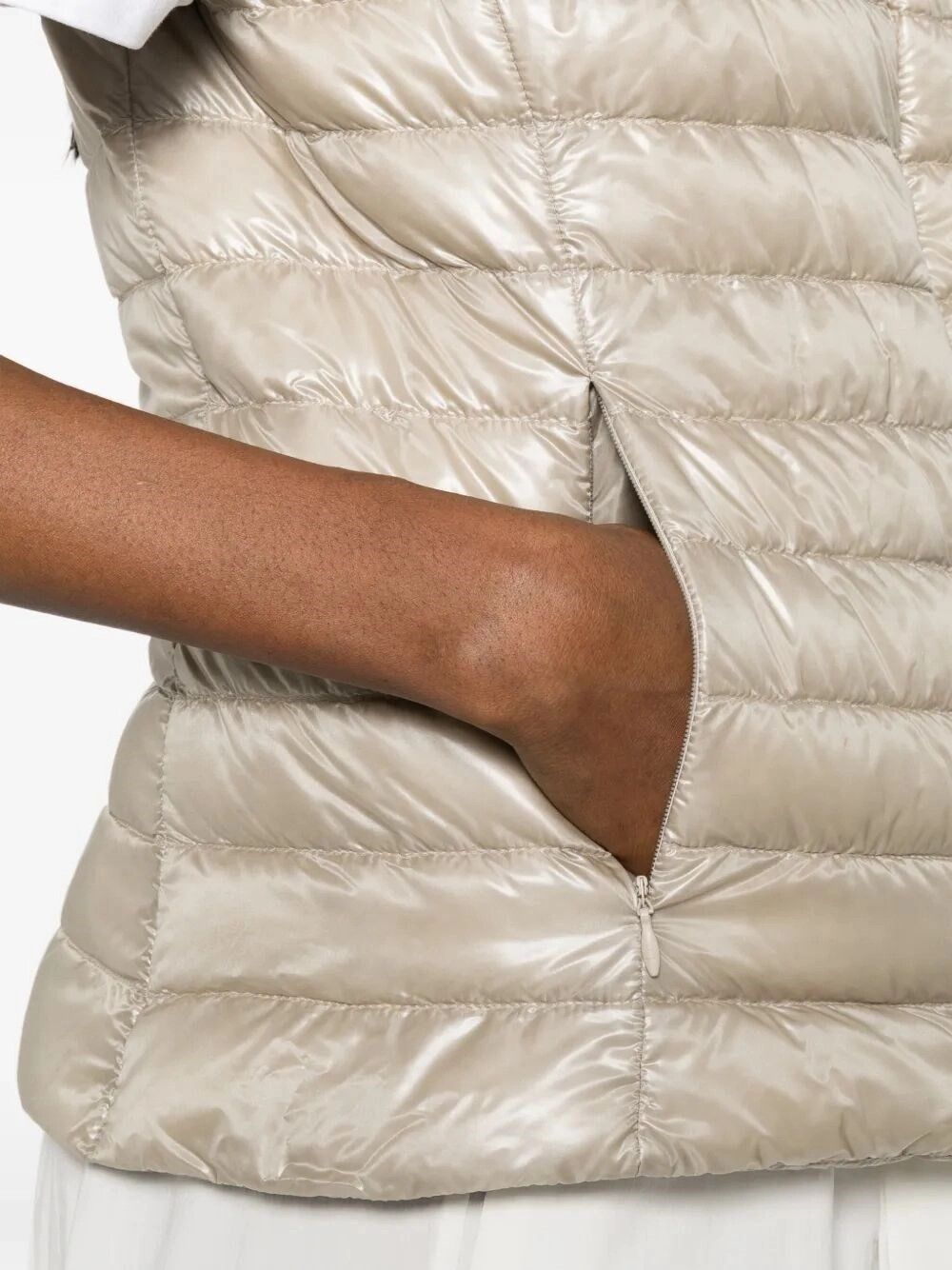 Herno `Vera` Padded Vest Size M / US 6-8 / IT 42-44 - 5 Thumbnail