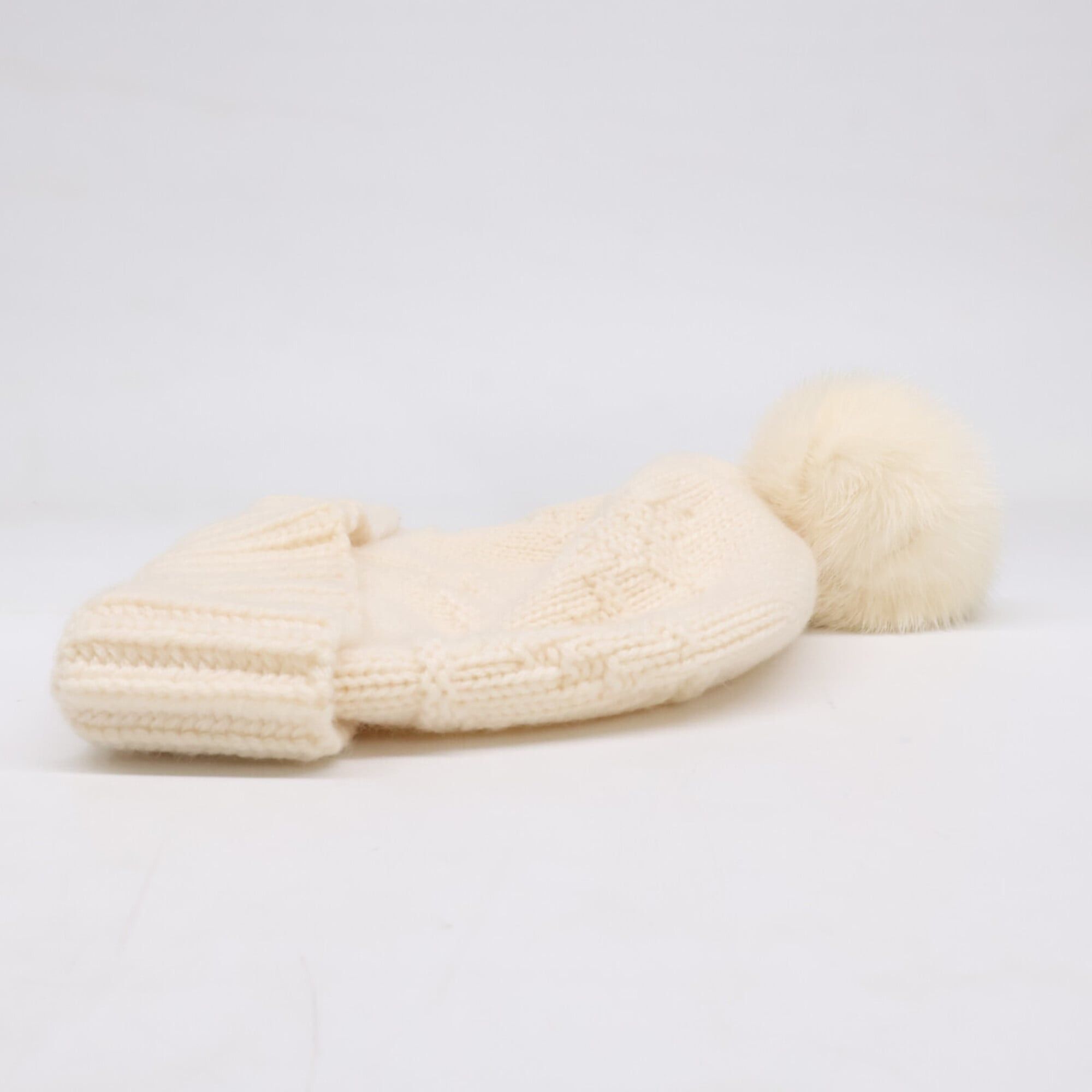 Louis Vuitton LOUIS VUITTON 401910 Logo Mink Fur Cashmere Knit Hat, Ivory, Women's Size ONE SIZE - 2 Thumbnail