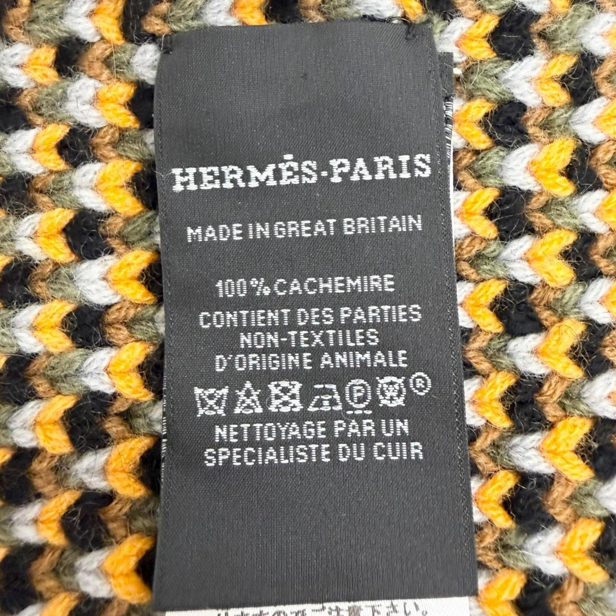 Hermes HERMES H521729S Grande Tenue 100% Cashmere Long Stole/Scarf with Logo Leather Patch - Black, Khaki, Gray Made in England Authentic Women's Size ONE SIZE - 6 Thumbnail