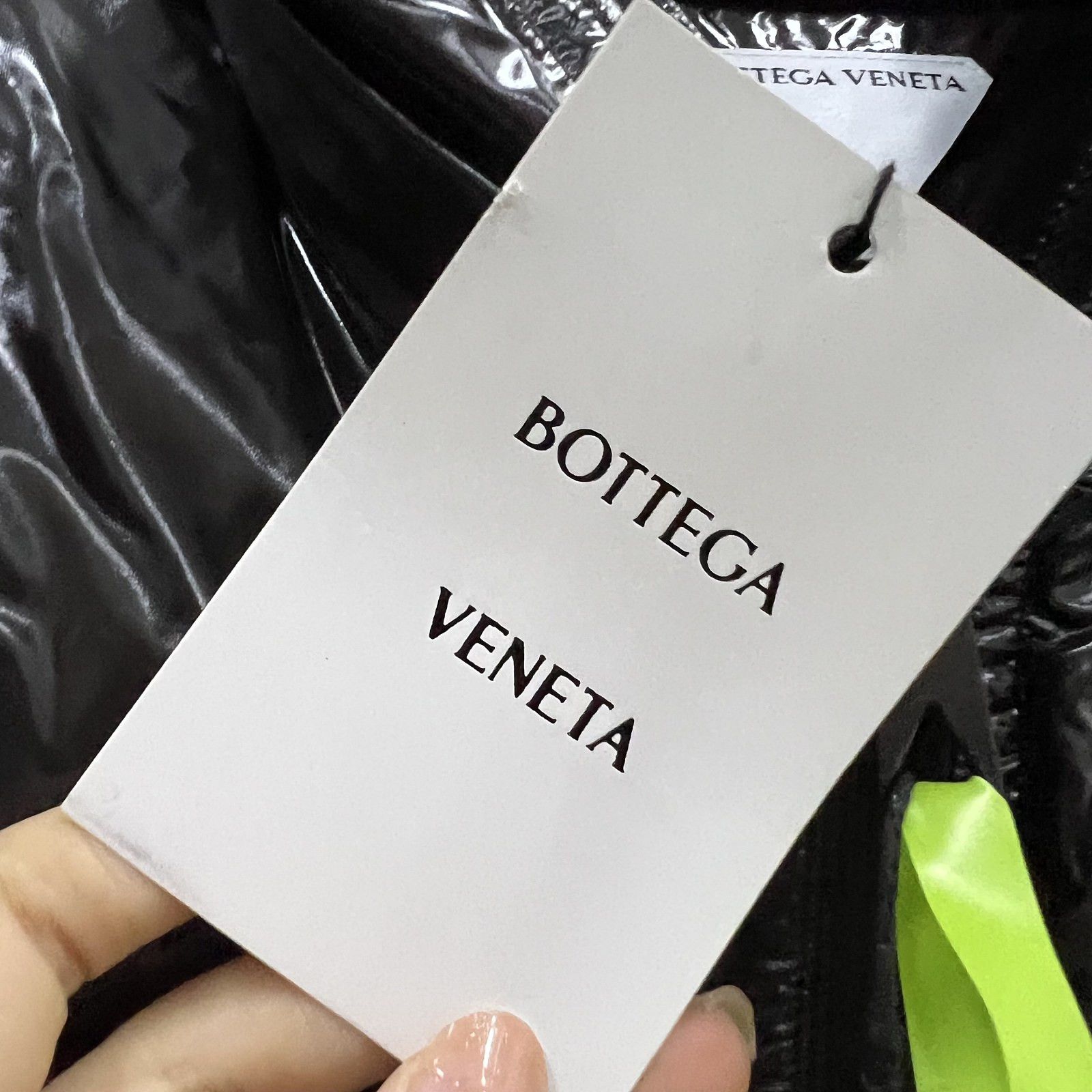 Bottega Veneta Bottega Veneta Shiny Puffer Jacket Size M Size US M / EU 48-50 / 2 - 5 Thumbnail