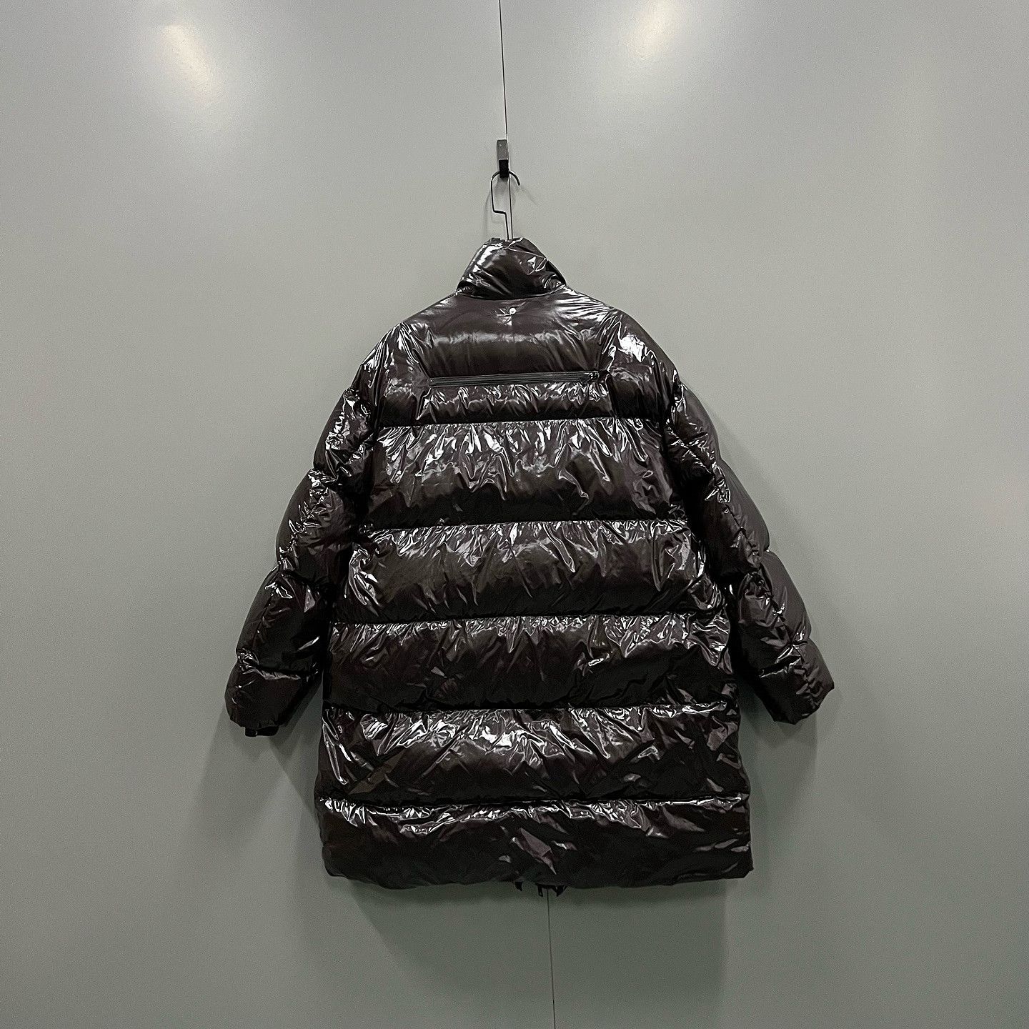 Bottega Veneta Bottega Veneta Shiny Puffer Jacket Size M Size US M / EU 48-50 / 2 - 2 Thumbnail